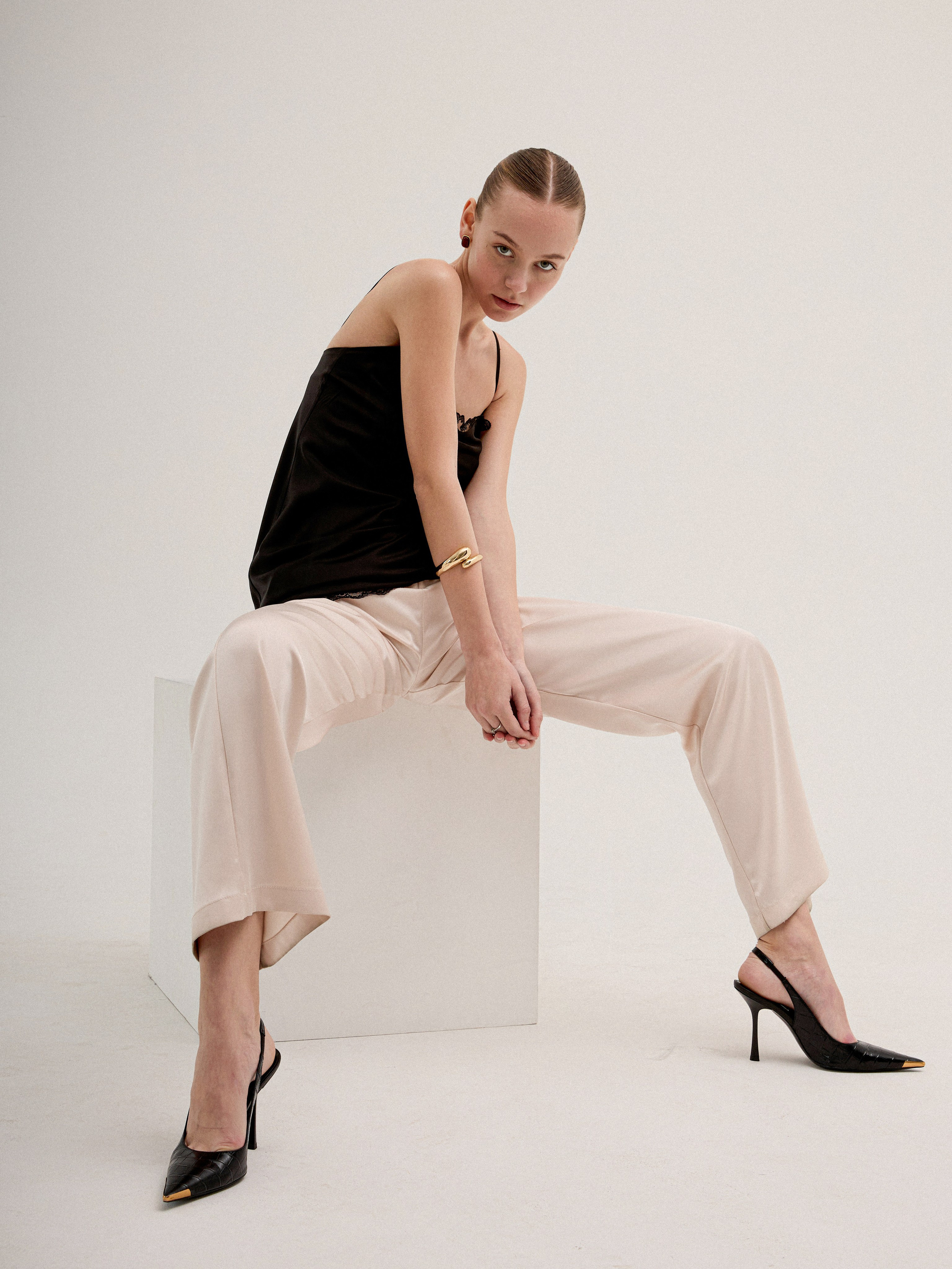 Софья. Фото для маркетплейсов в самых сочных локациях города Сочи