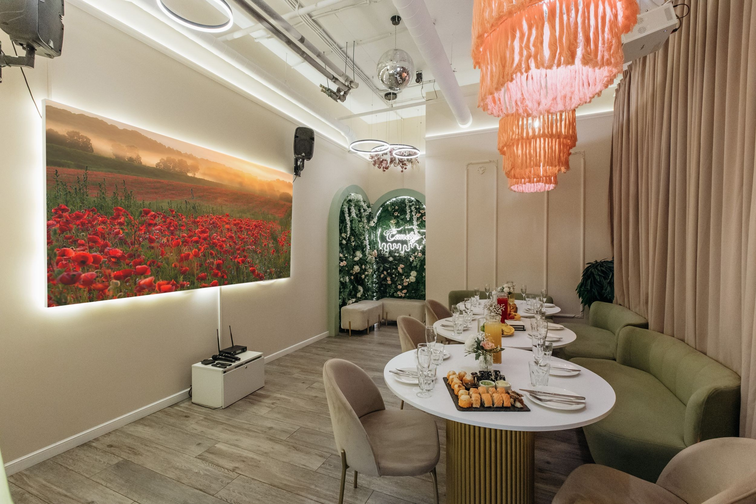 Площадь Карла Фаберже 8Е. Аренда лофта в СПб для мероприятий