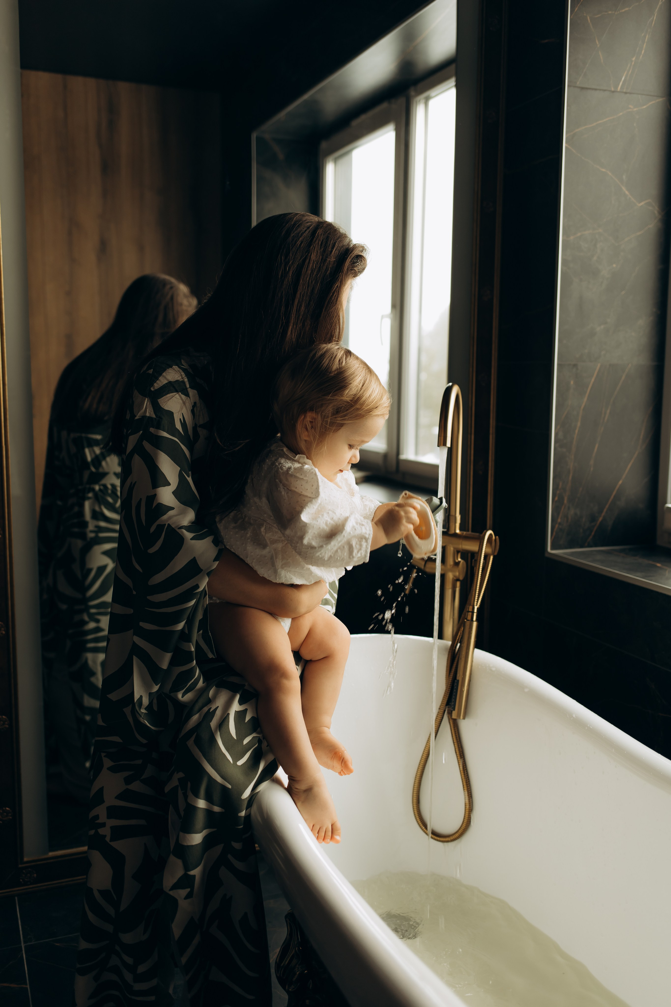 Купание в ванной. Фотограф Петрозаводск/СПБ