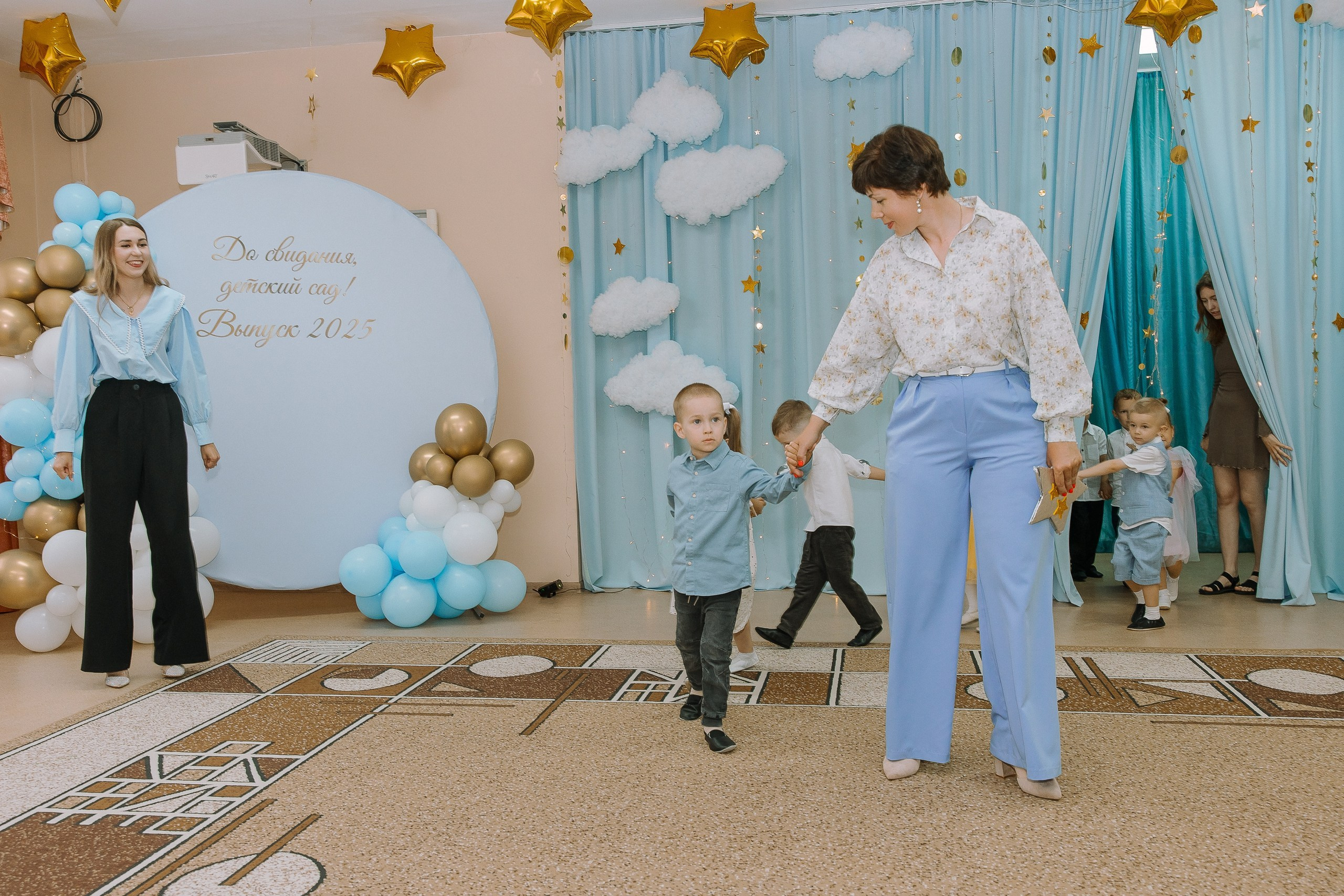 Выпускной в ДС -29. Выпускные альбомы Натальи Бутко: Новороссийск, Анапа, Геленджик