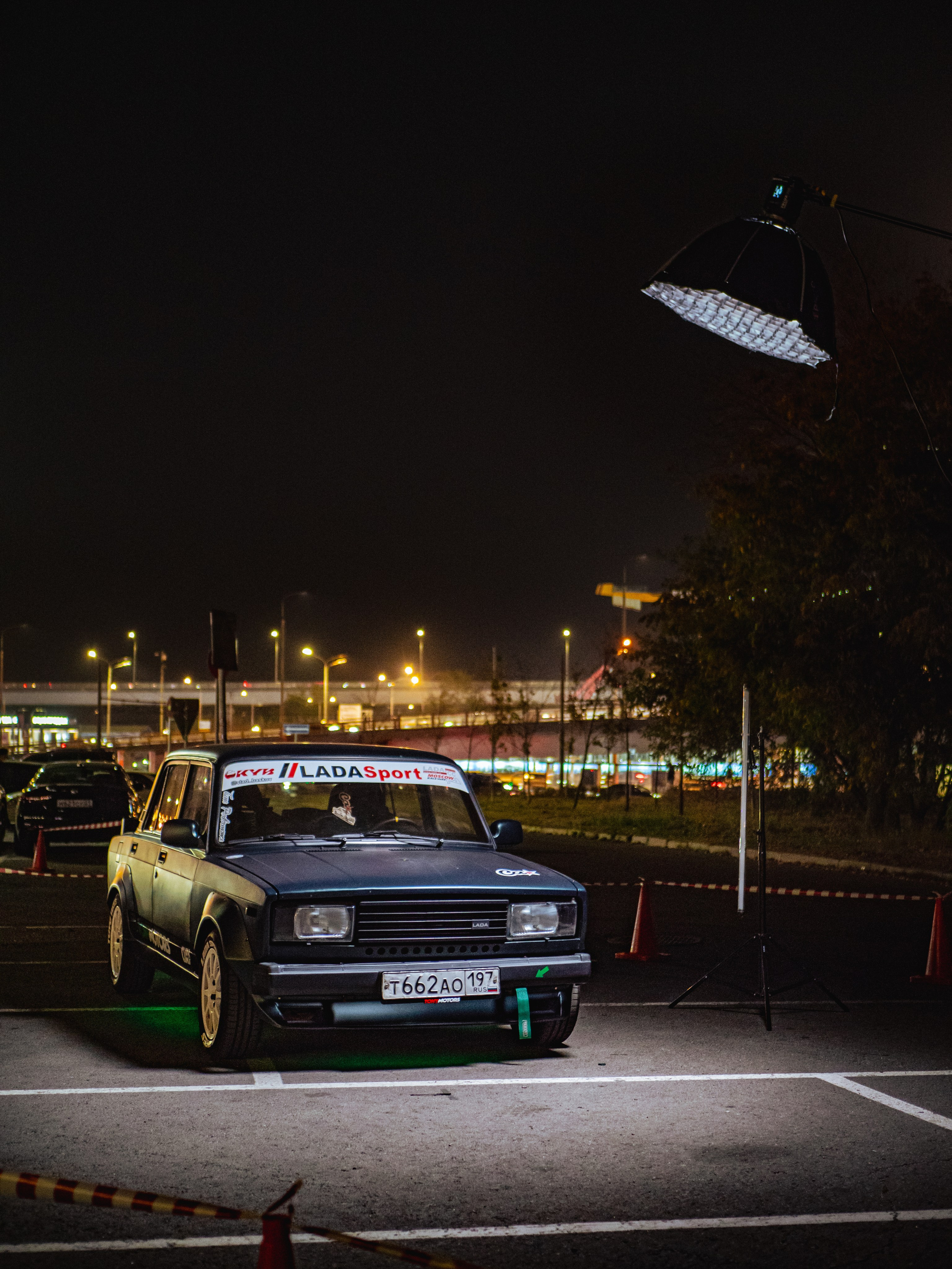 Downfly. Автомобильный фотограф в Москве Максим Москаленко