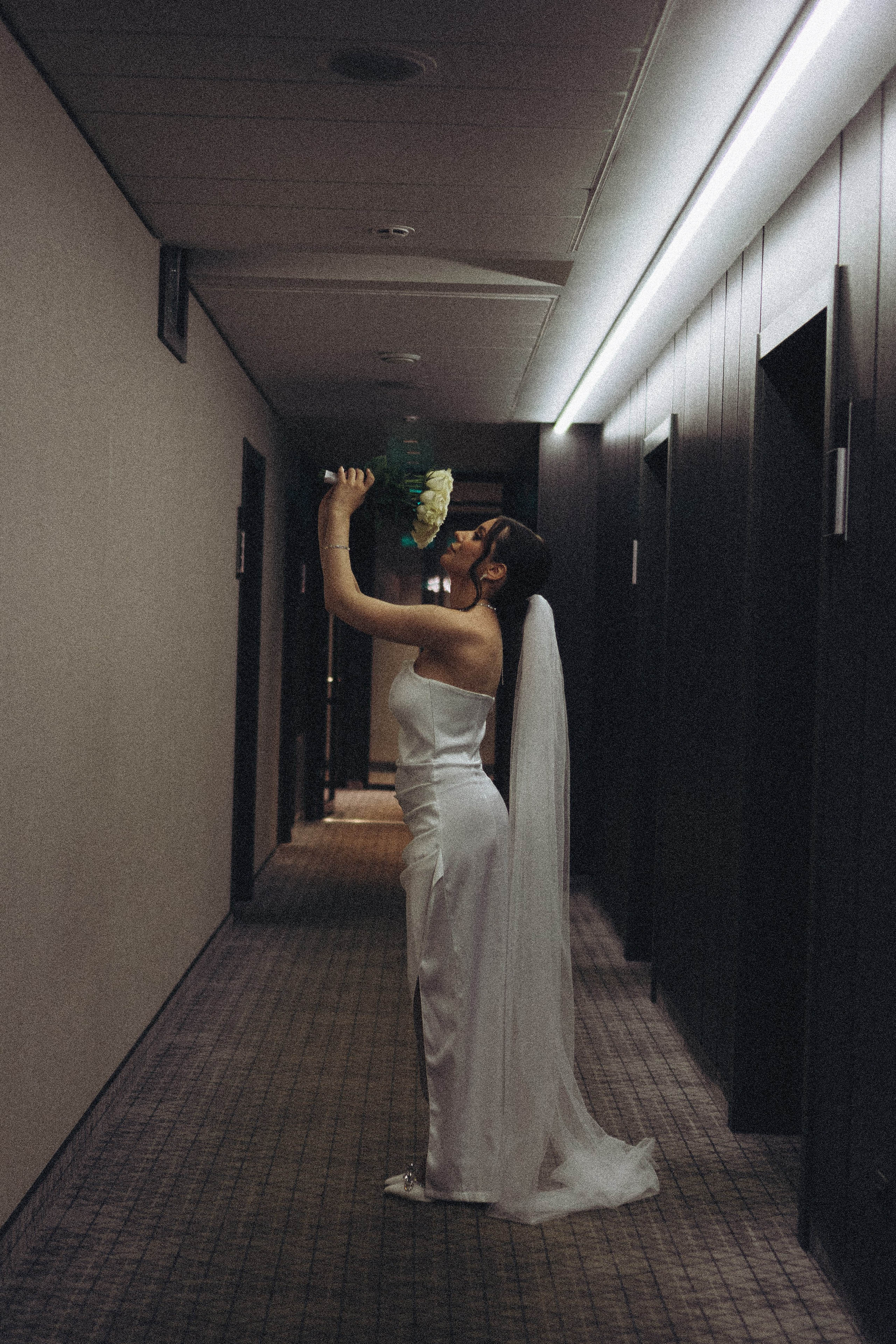 СВАДЕБНАЯ СЬЕМКА СБОРОВ ЖЕНИХА И НЕВЕСТЫ В ОТЕЛЕ И ТАКЖЕ ФОТОСЕССИИЯ В ОТЕЛЕЕ МЕГАПОЛИС БРЯНСК. Профессиональный фотограф, Санкт-Петербург — Виктория Богомолова