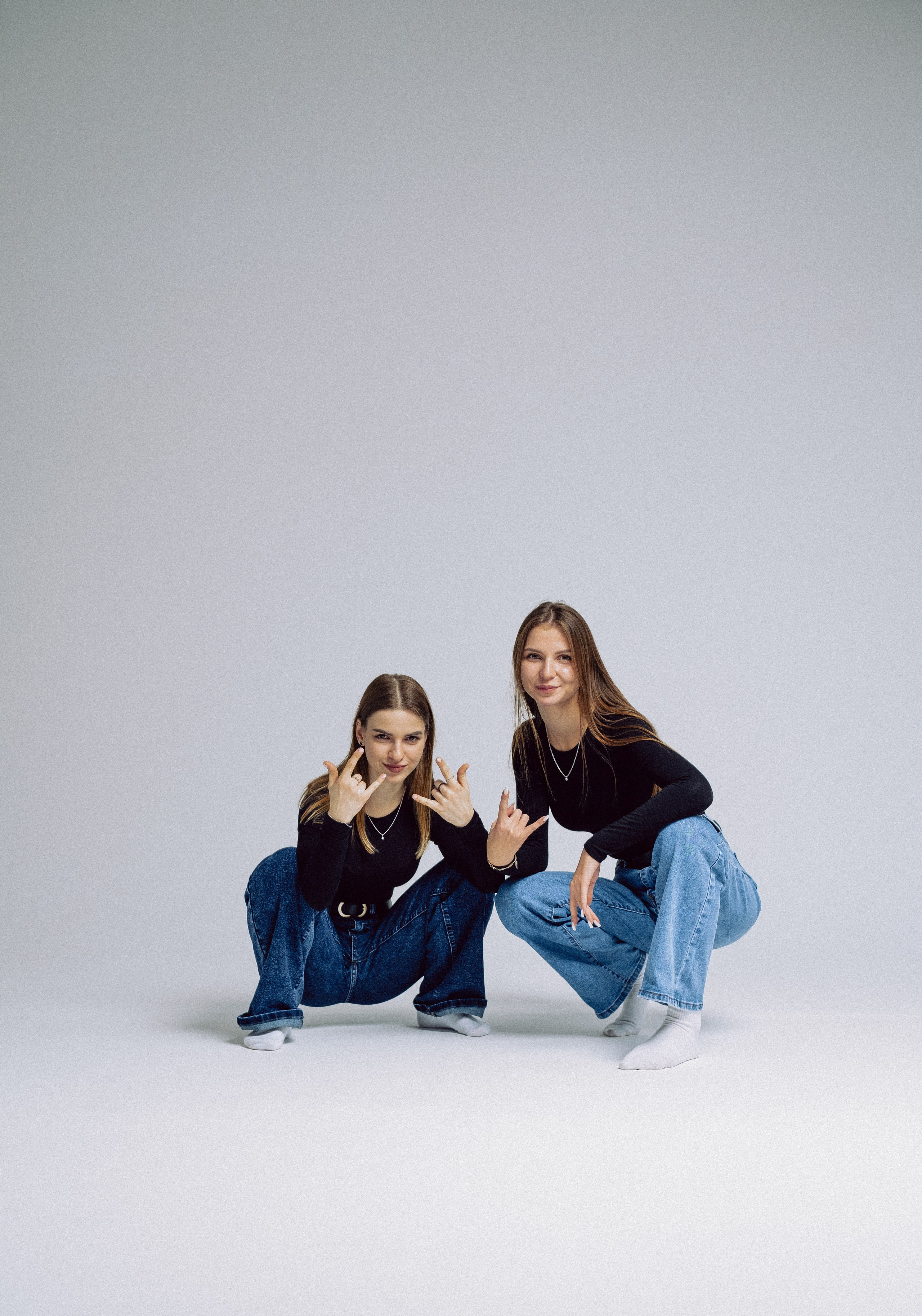 Даша & Настя. Phdkvmr.ru