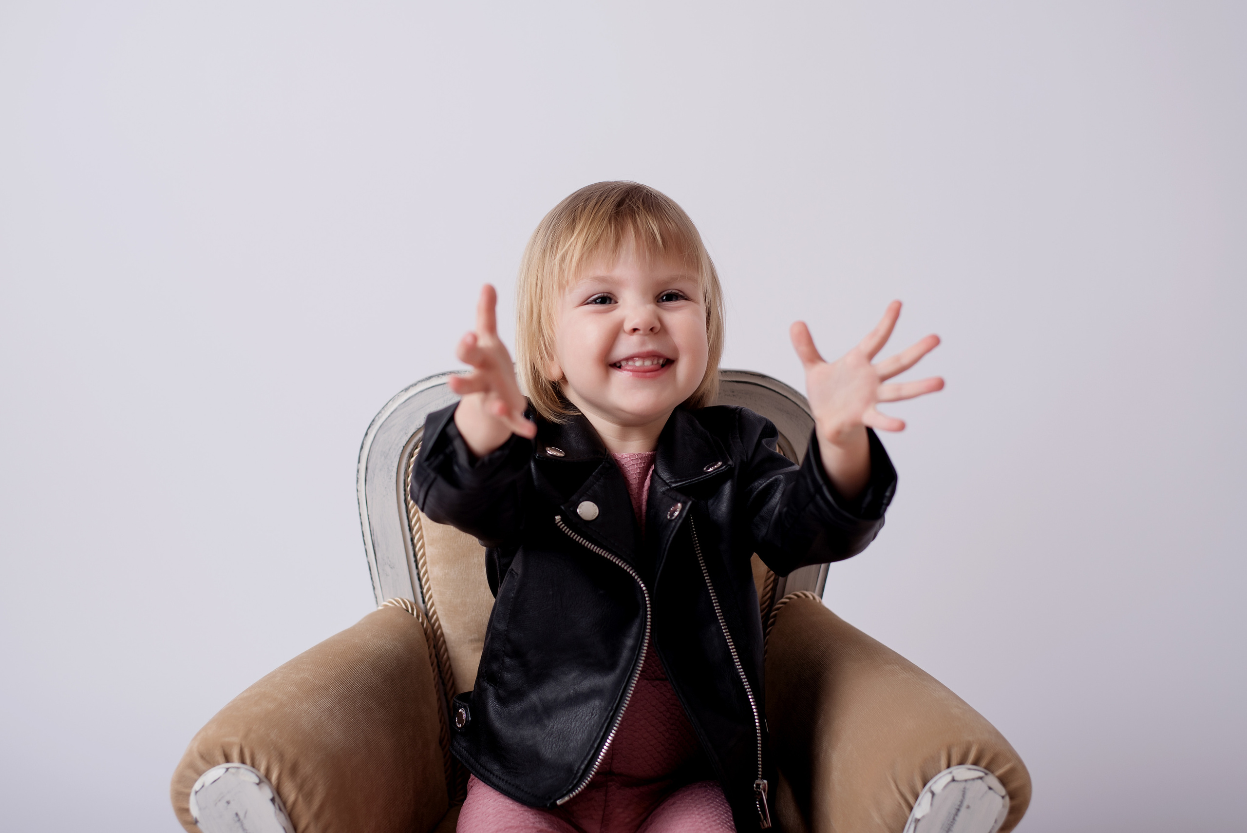 Ариша 2 года. Детский фотограф в Долгопрудном и Москве