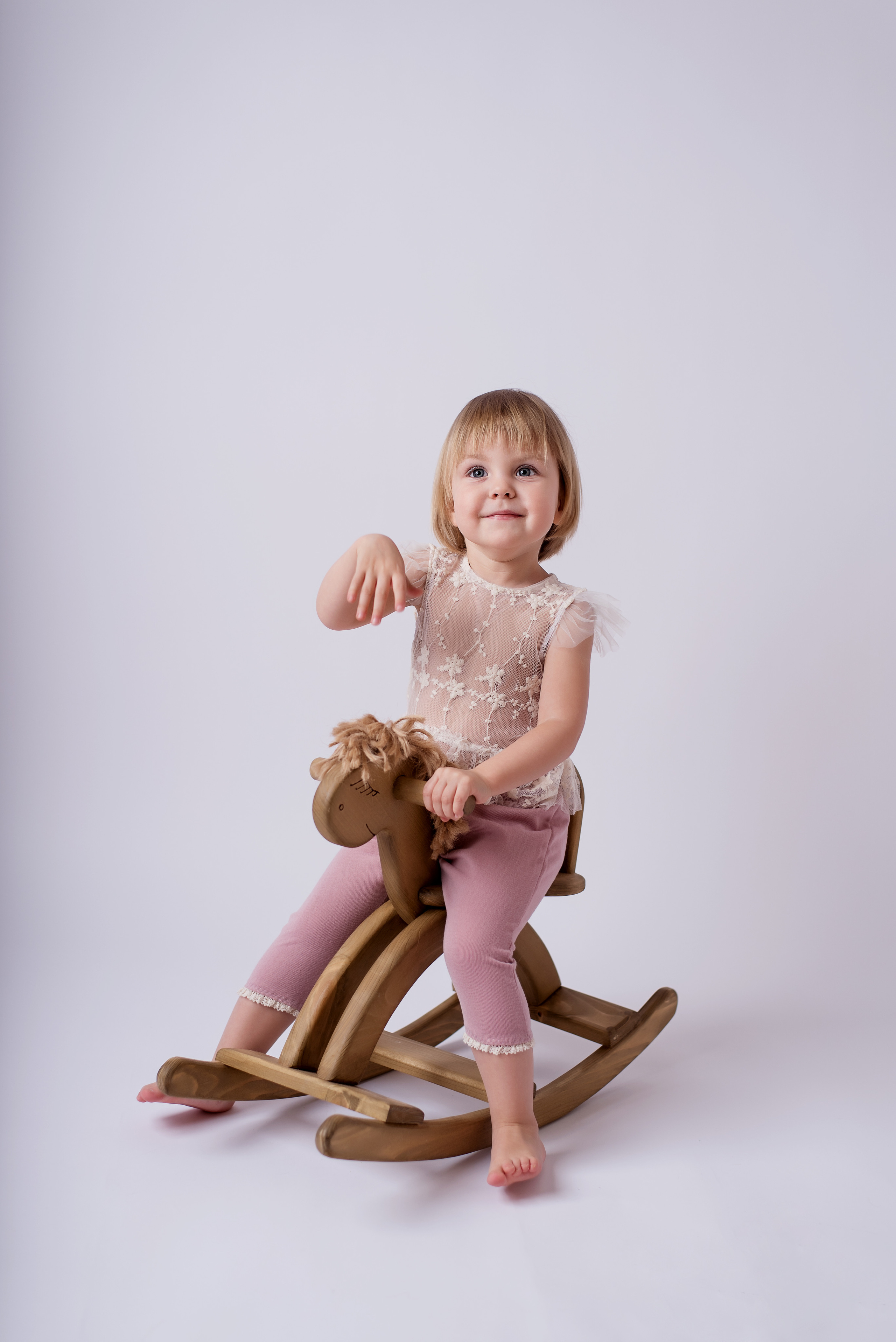 Ариша 2 года. Детский фотограф в Долгопрудном и Москве