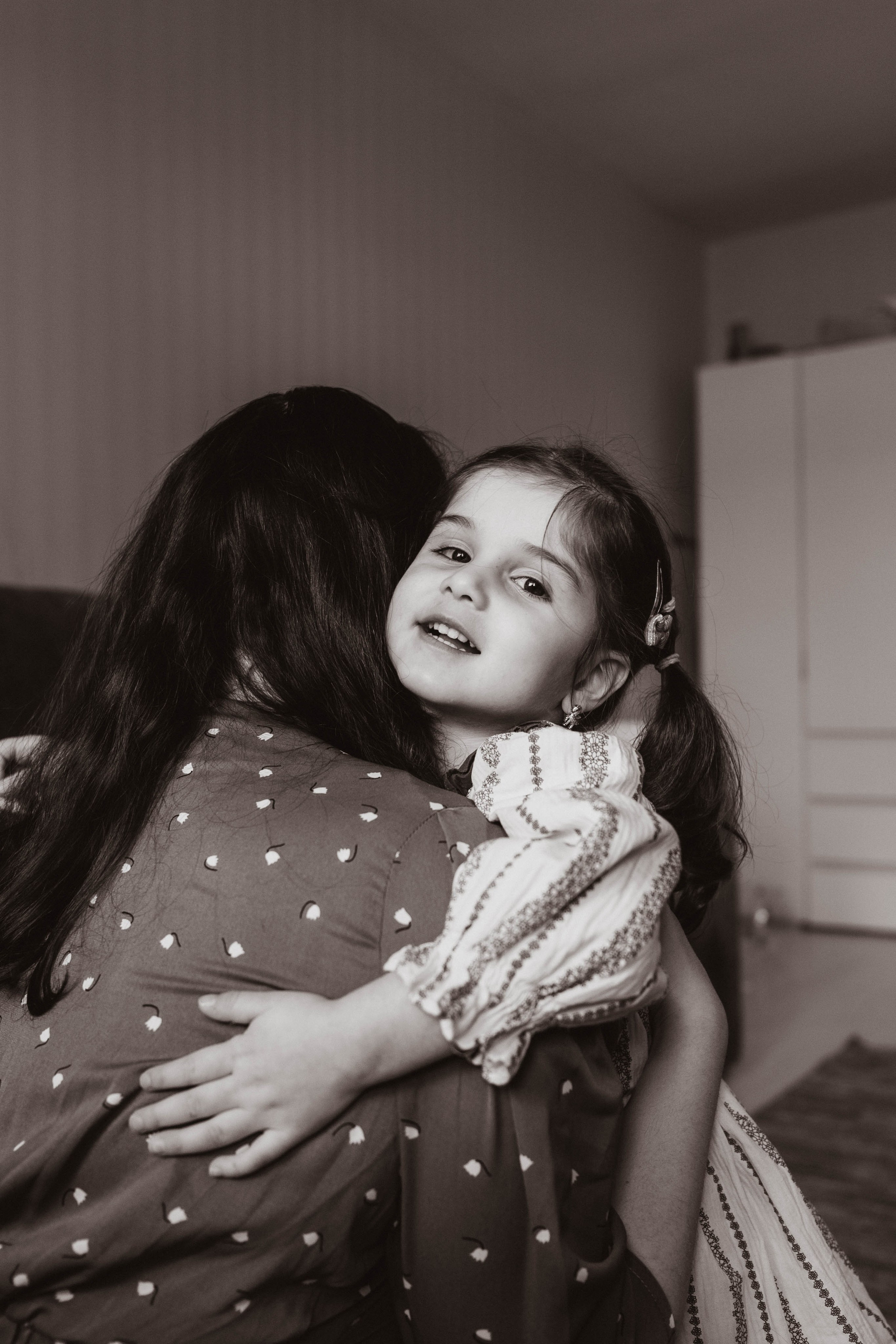 Дженнет с дочками)