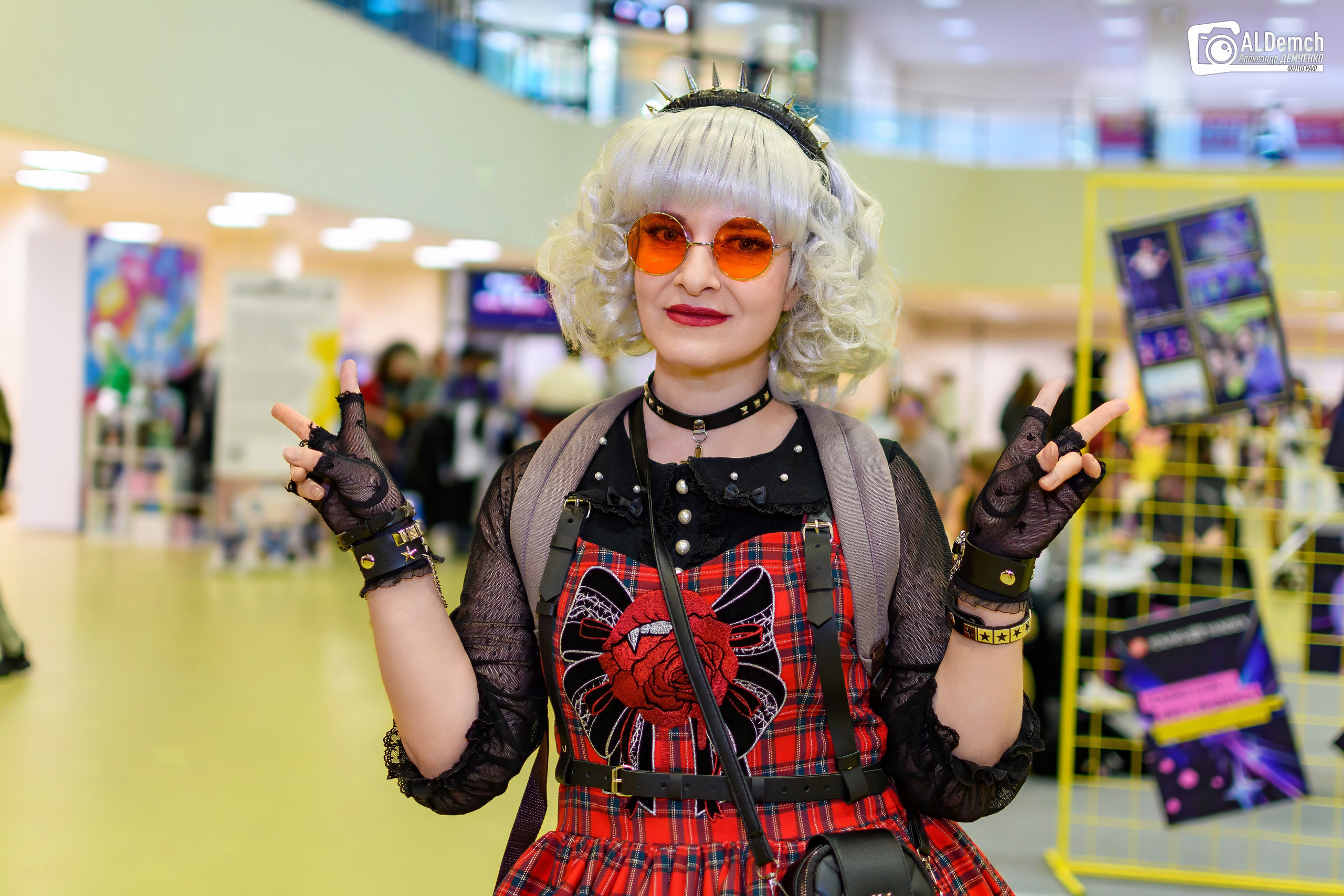 Аниме картинки персонажей и косплей фото в России Москве