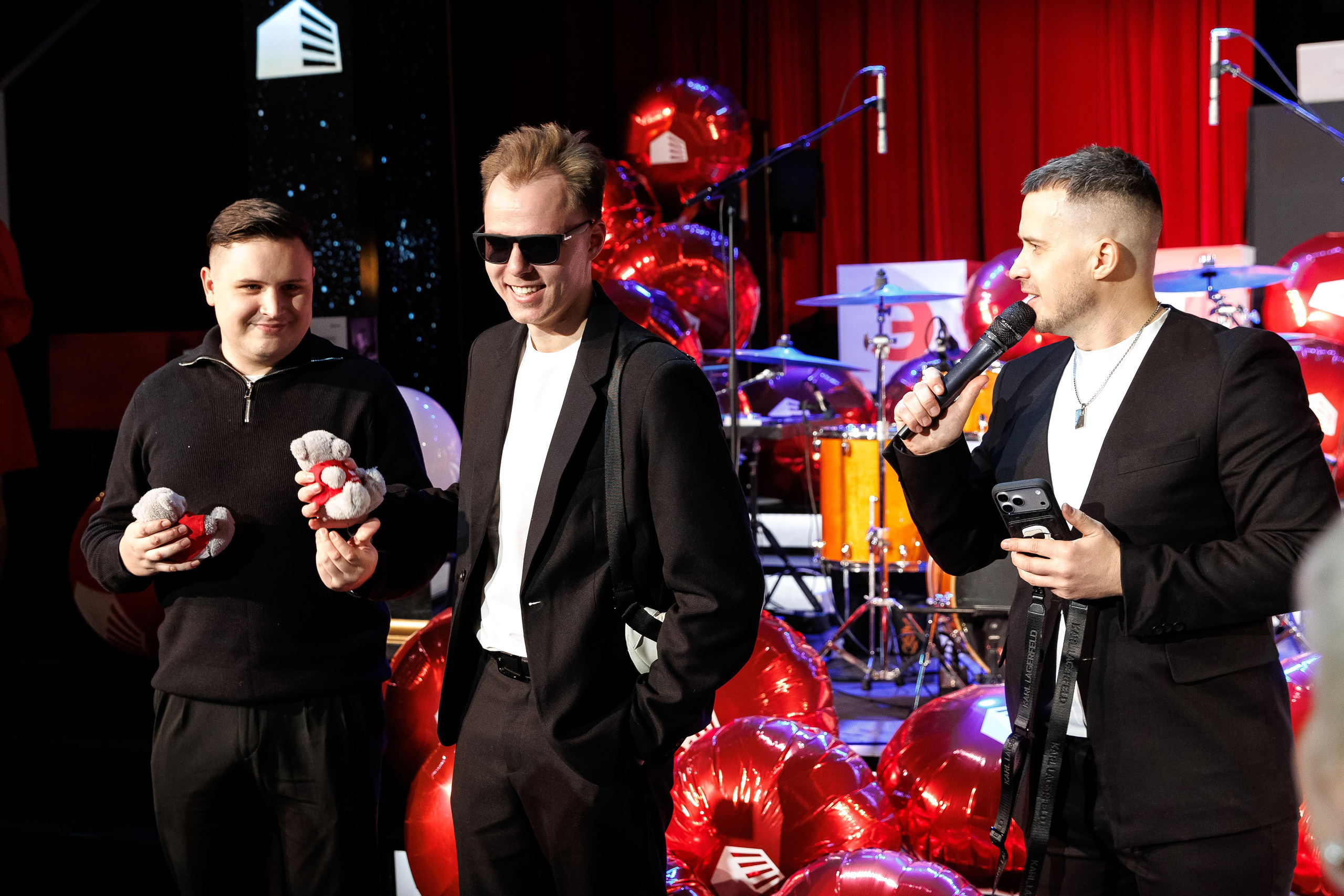 Большая Встреча Этажи