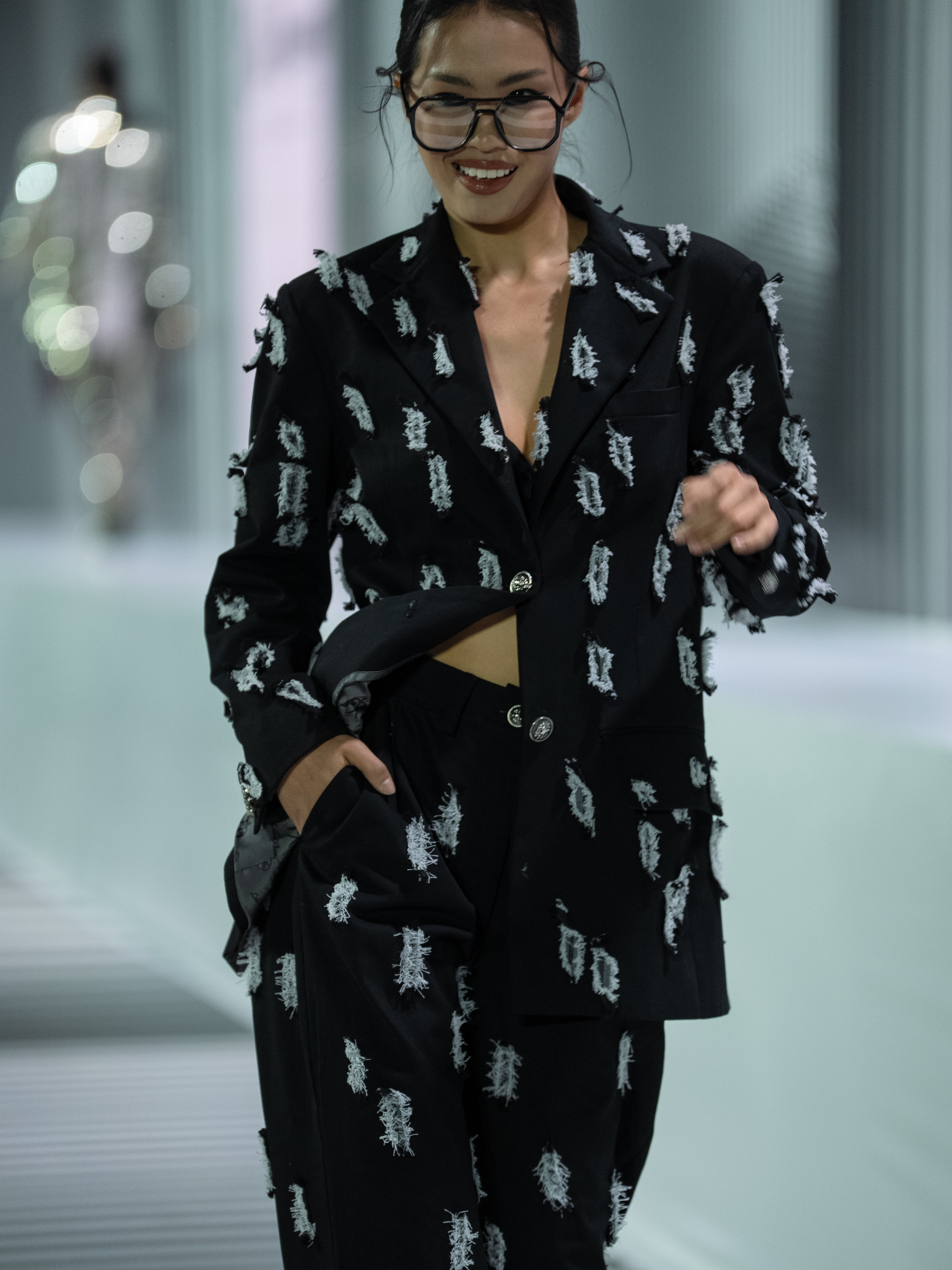 Designer LEILA KHANUM. Сайт Алматинского НЮ АРТ, будуар и фэшн фотографа Дениса Карпенко