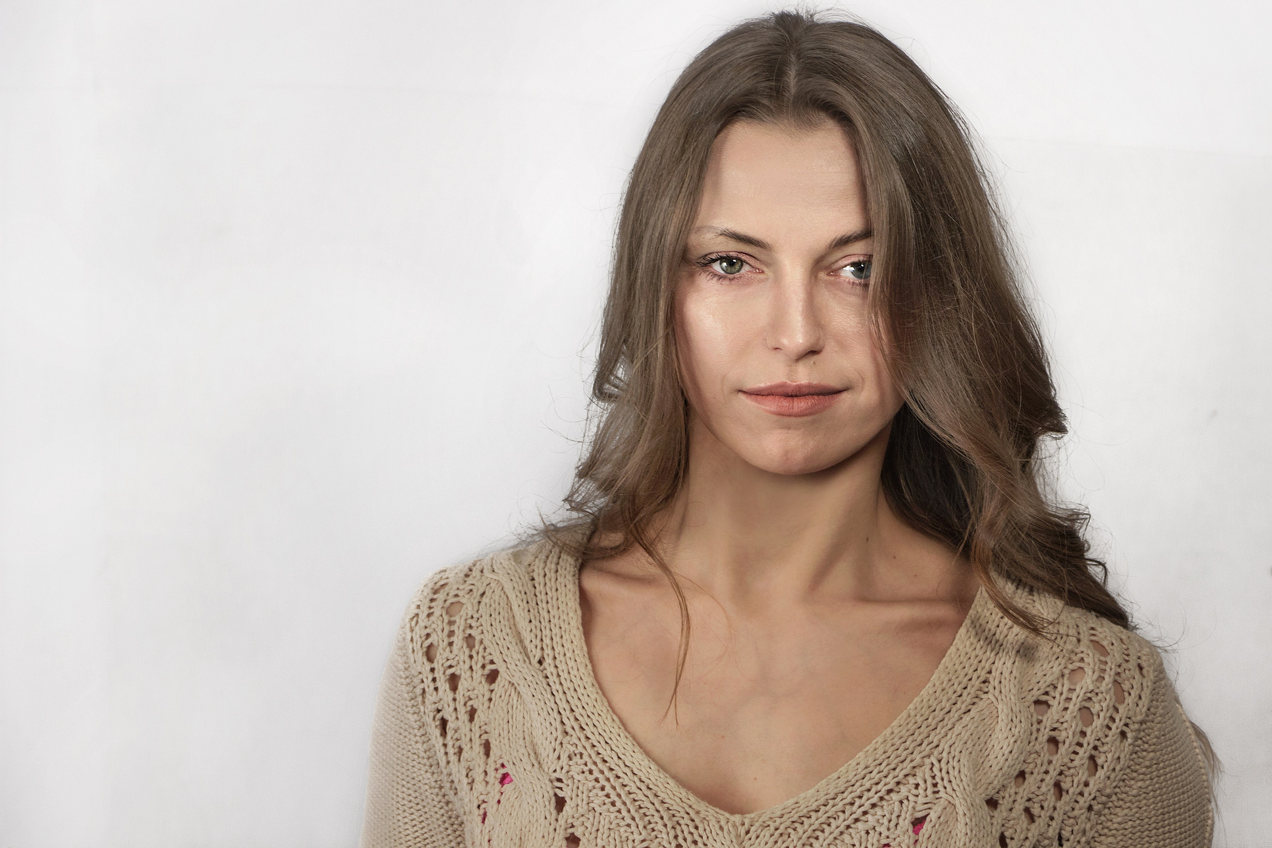 Ассоциированный фотограф. Бизнес-портрет | Хедшот-фотограф | Студия делового портрета в Москве