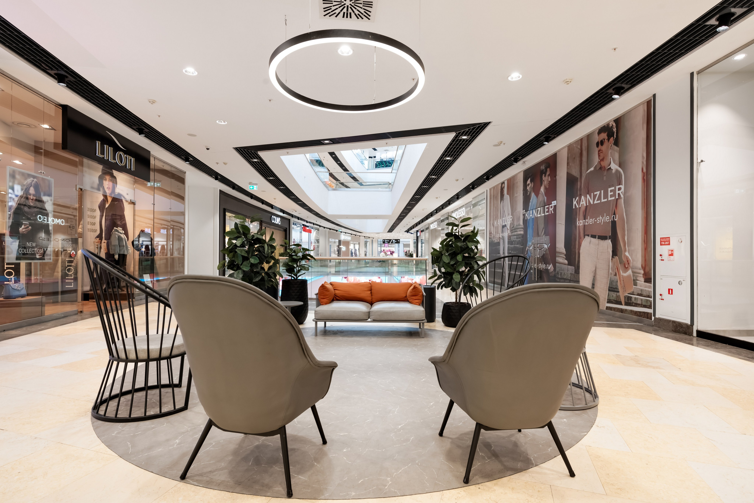 ТРЦ Аура. Интерьерный фотограф в Новосибирске Дмитрий Шибаев