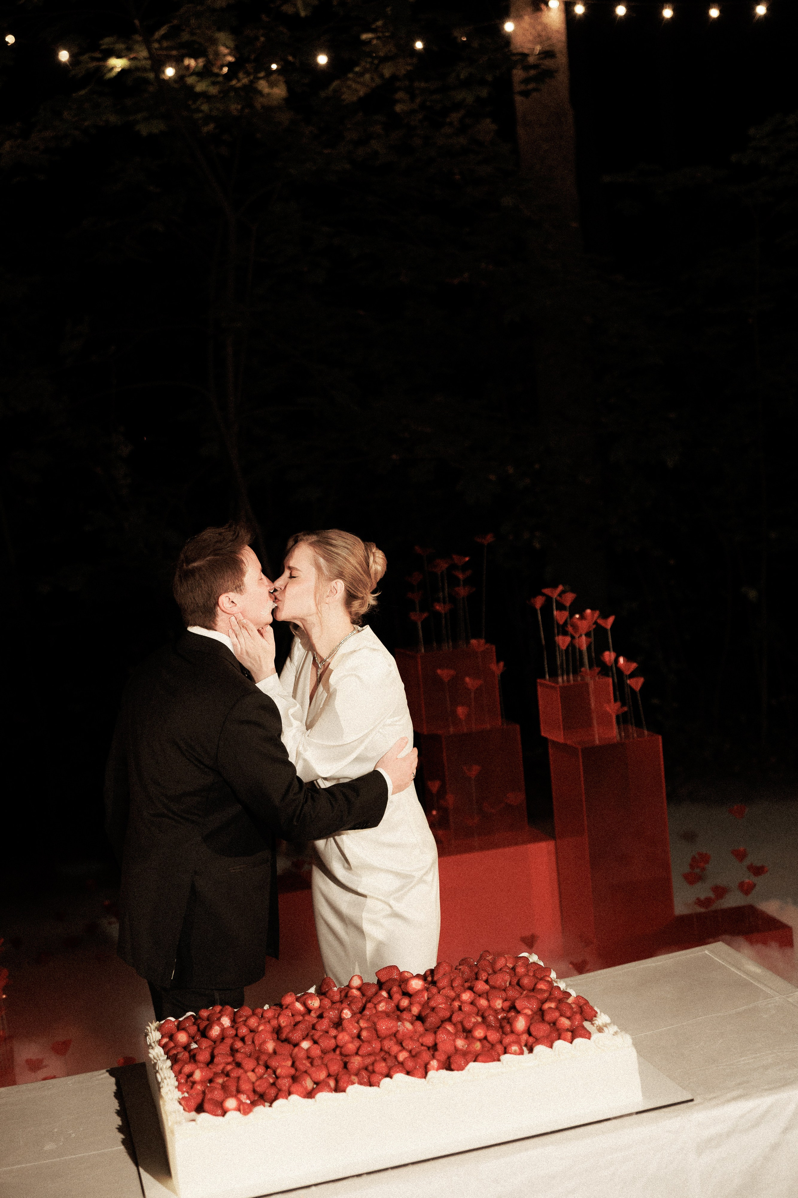 LOVE & HATE | R & N. Свадебный и event-фотограф Иван Волнухин