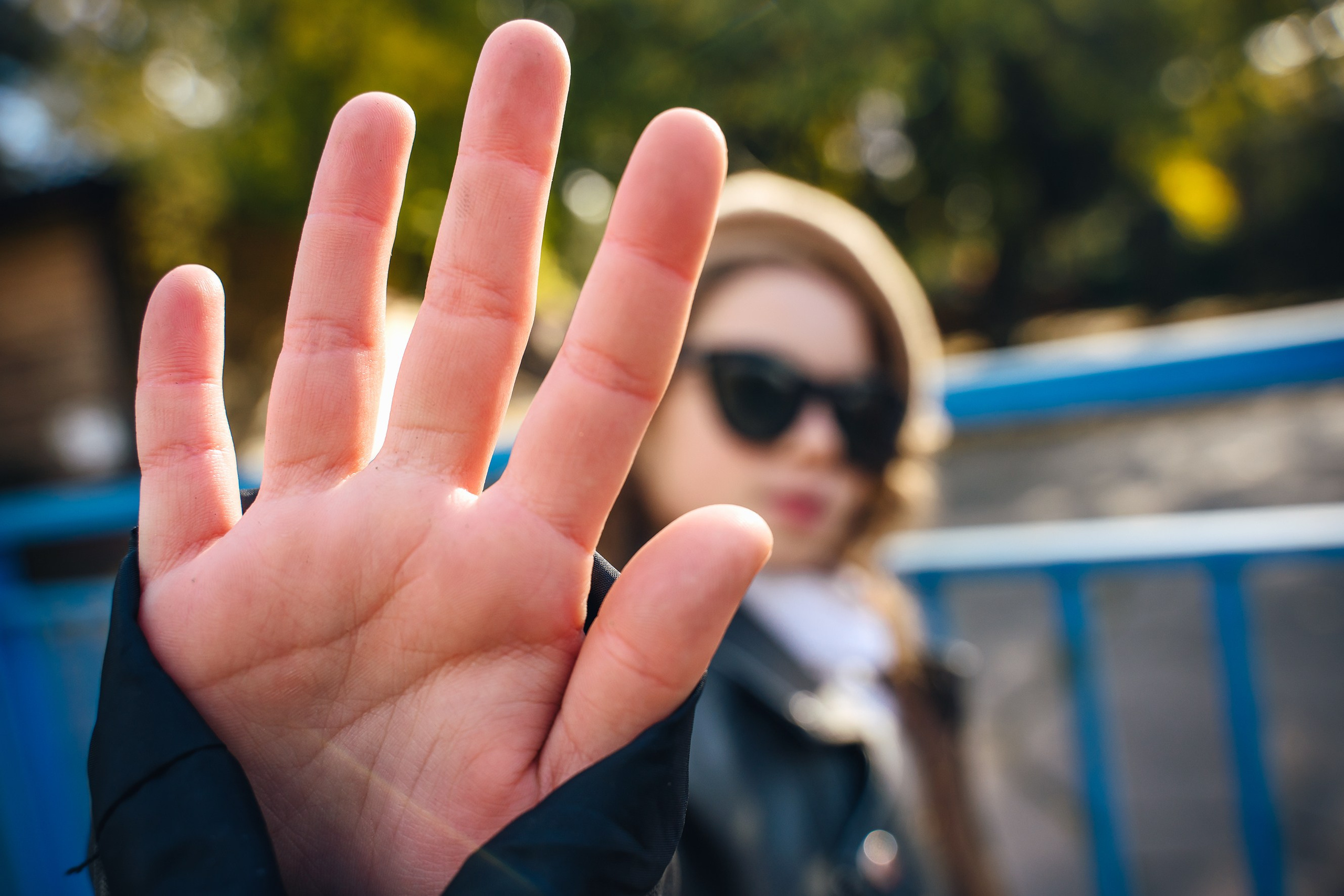 Фотосессия на карусели. Выпускные альбомы, школьные фотосессии в городе Новороссийске