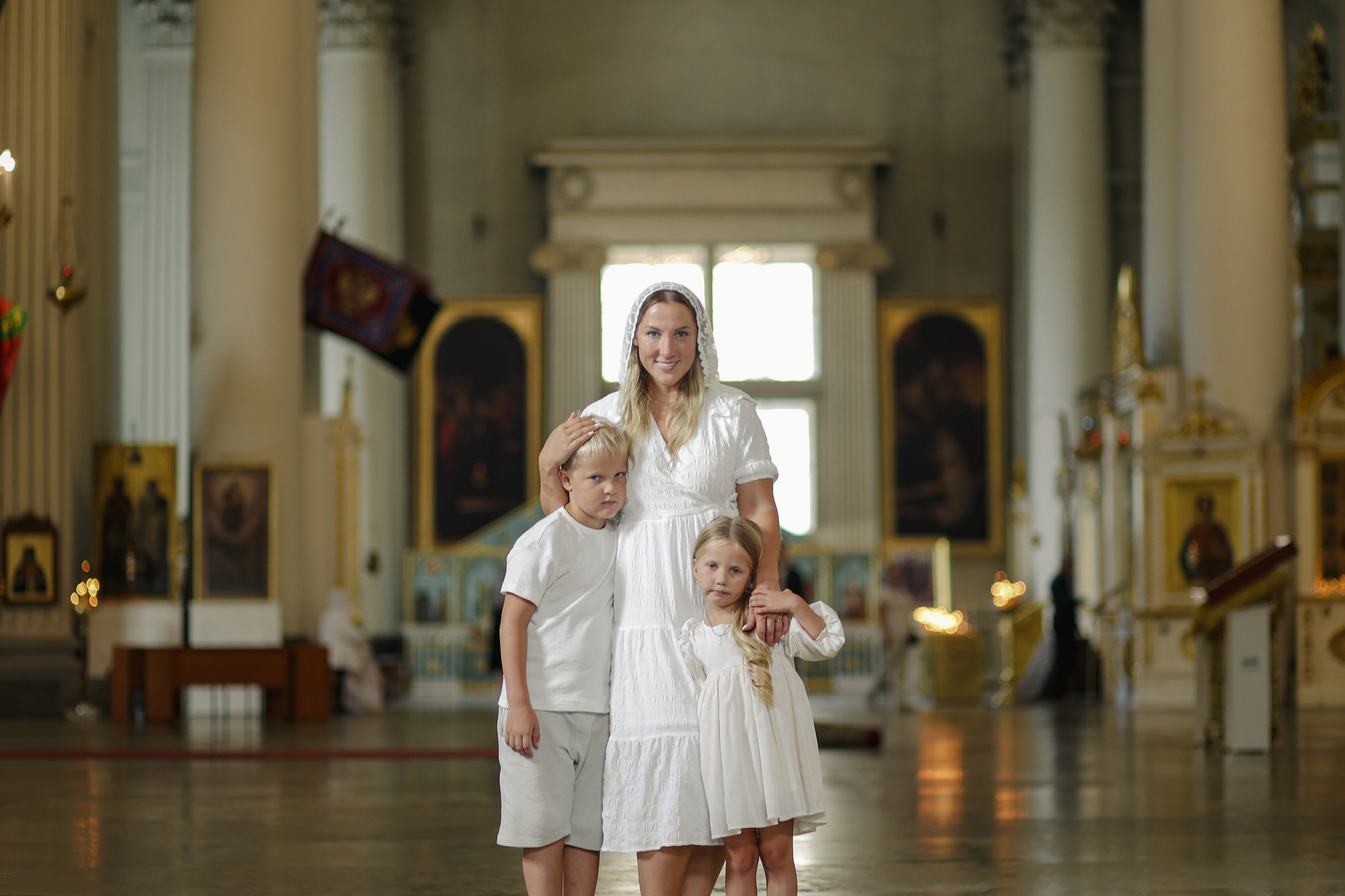 Крещение Софии. Репортажный и портретный фотограф в Санктпетербурге. Видиосъемка мероприятий в Санкт-Петербурге