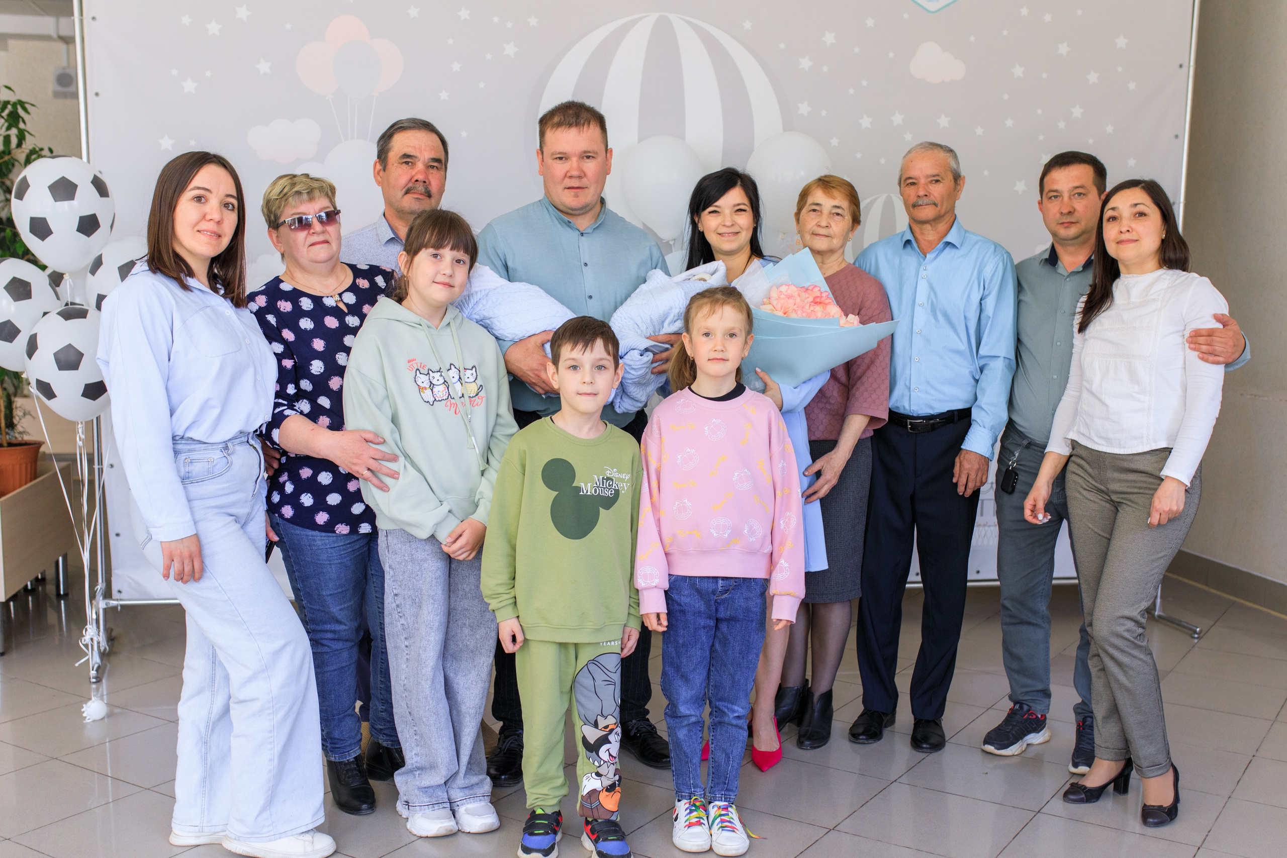 Съемка выписки из роддома. Фотограф в Уфе Ирина Идрисова