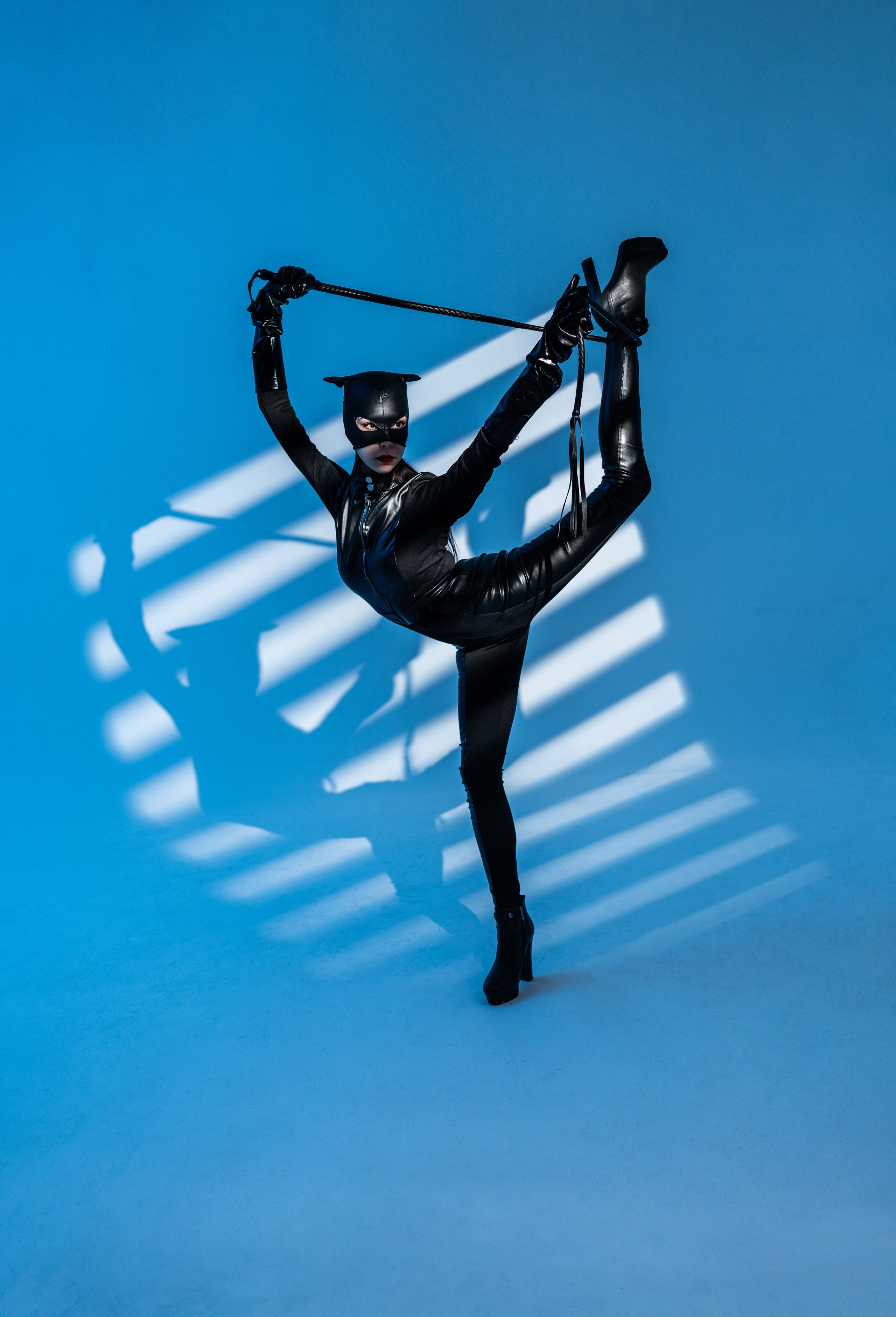 Женщина кошка. Модель Камилла. Свадебный и индивидуальный фотограф Аля Мамакова