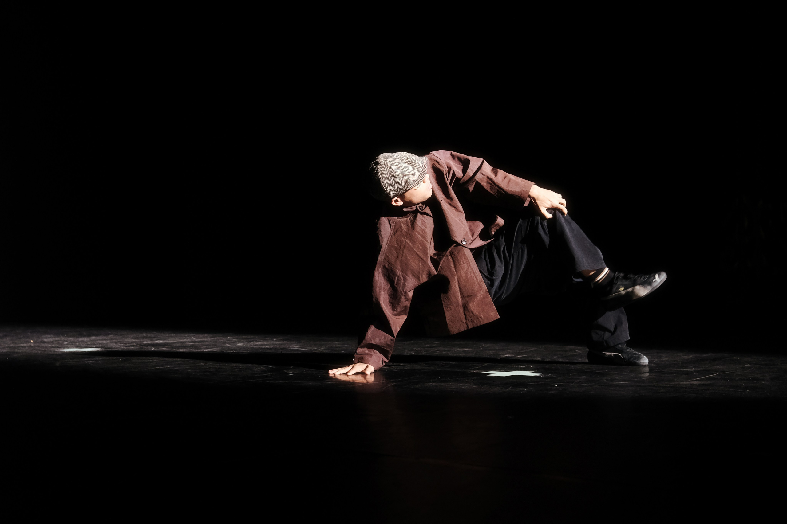 ON THE STAGE 03.10.2026. Креативный фотограф и ретушёр в Астане и Омске