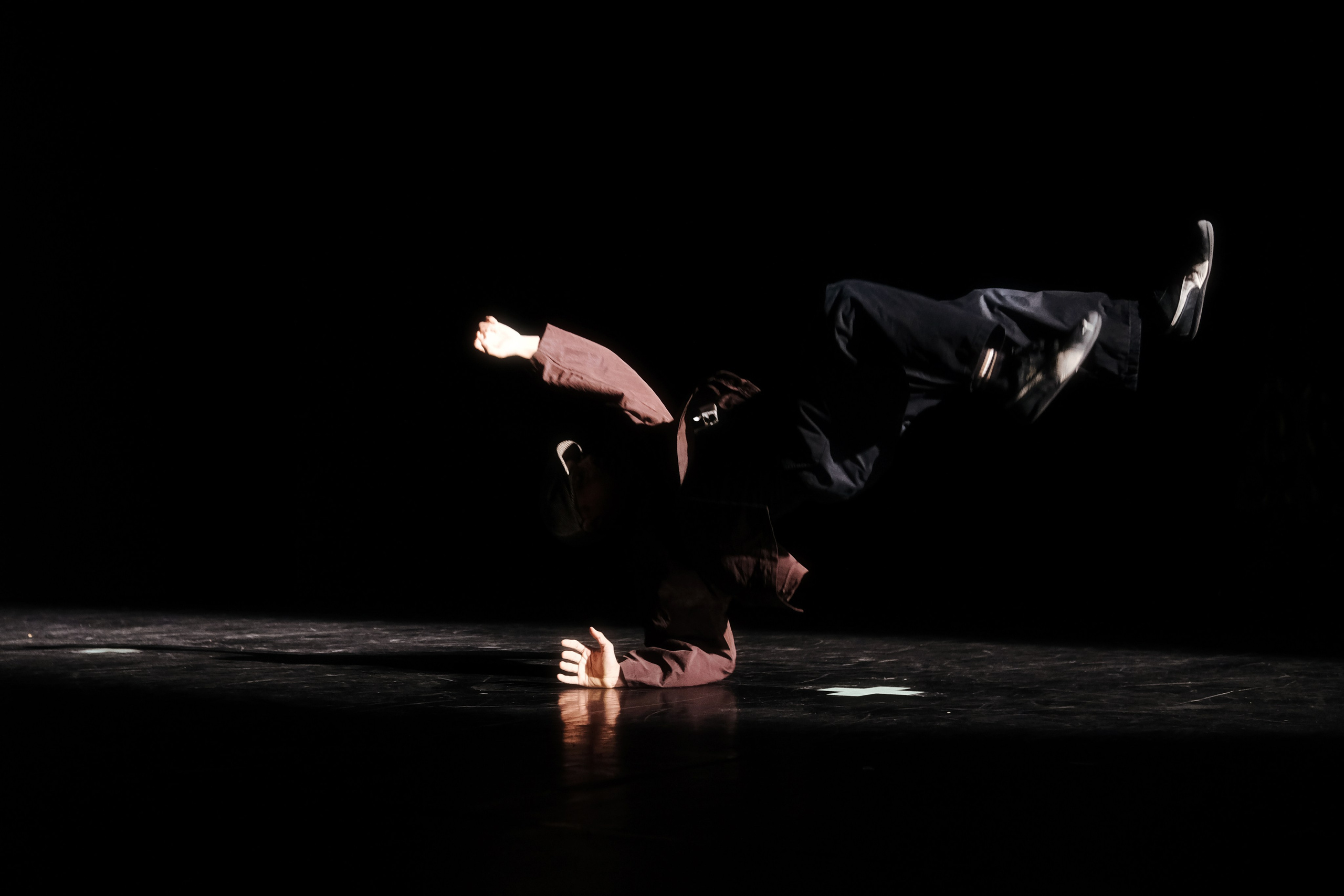 ON THE STAGE 03.10.2026. Креативный фотограф и ретушёр в Астане и Омске