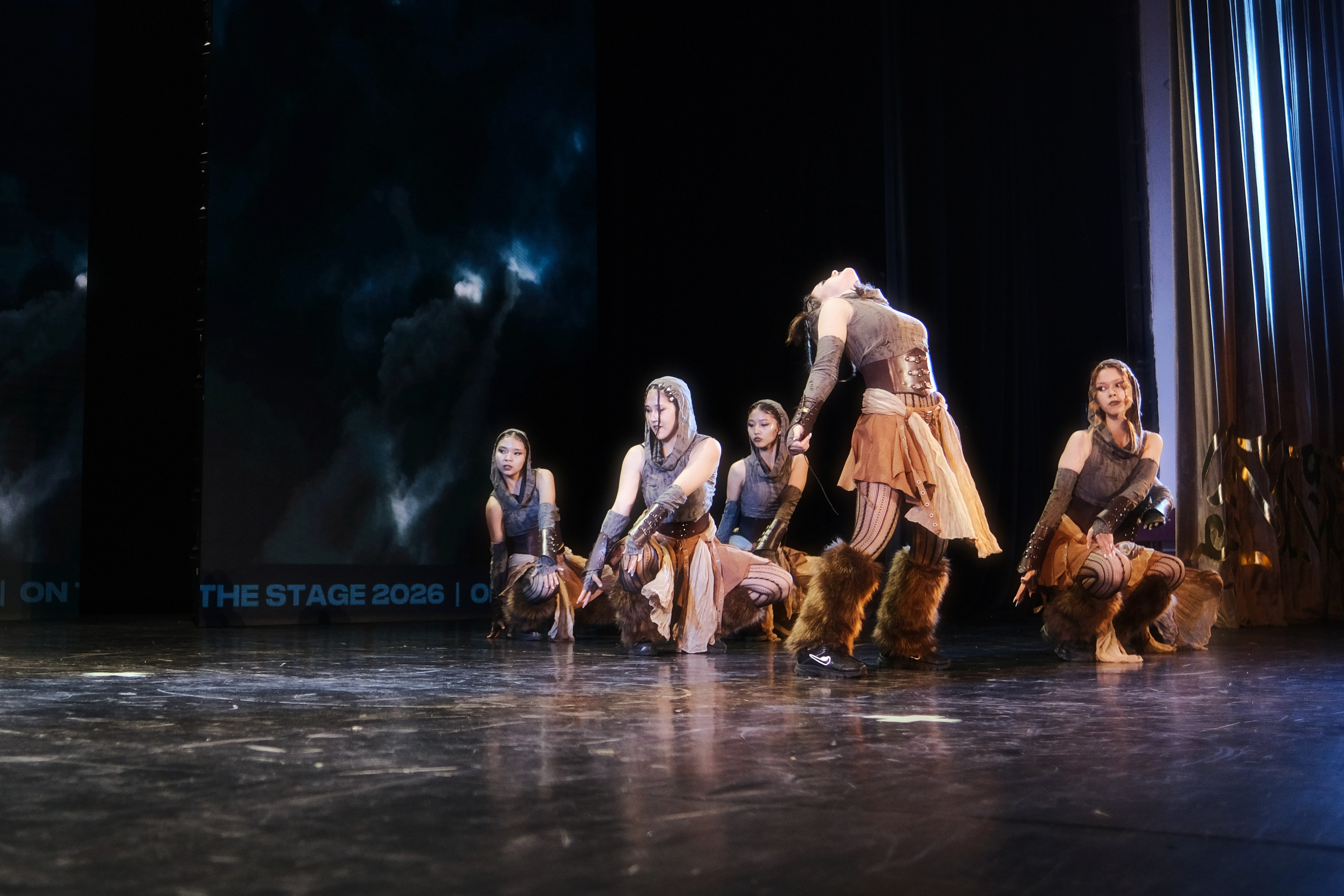 ON THE STAGE 03.10.2026. Креативный фотограф и ретушёр в Астане и Омске