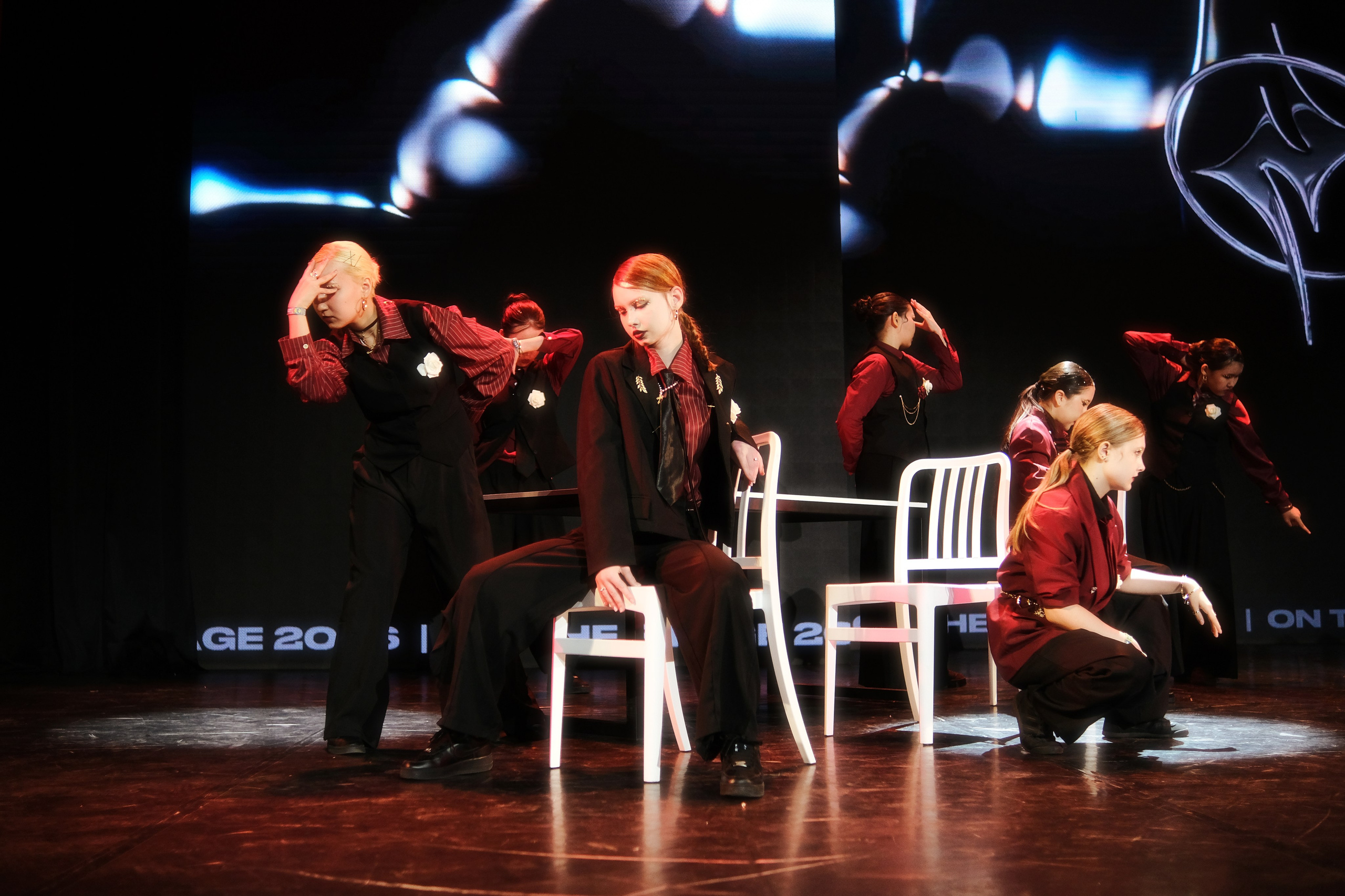 ON THE STAGE 03.10.2026. Креативный фотограф и ретушёр в Астане и Омске