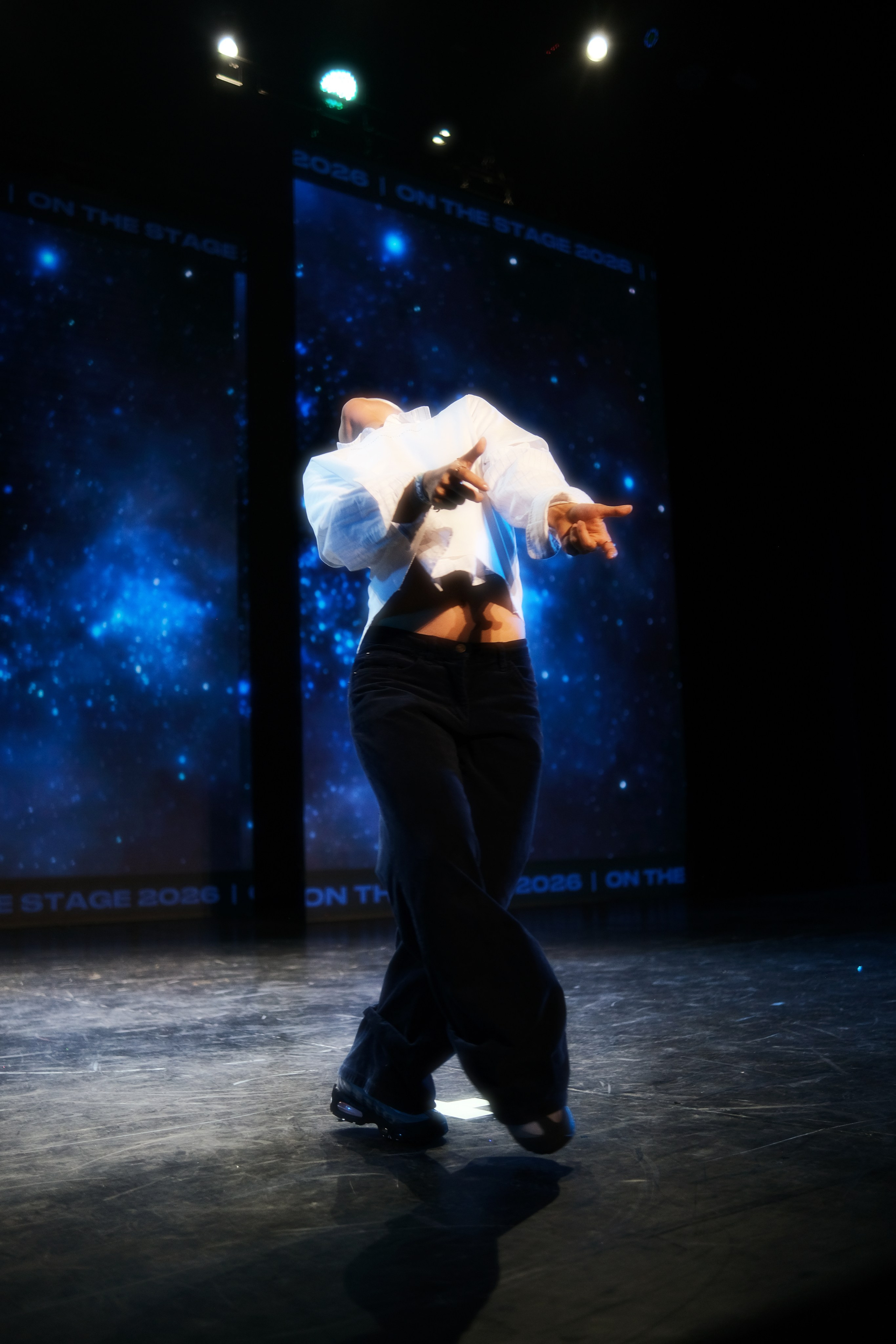 ON THE STAGE 03.10.2026. Креативный фотограф и ретушёр в Астане и Омске