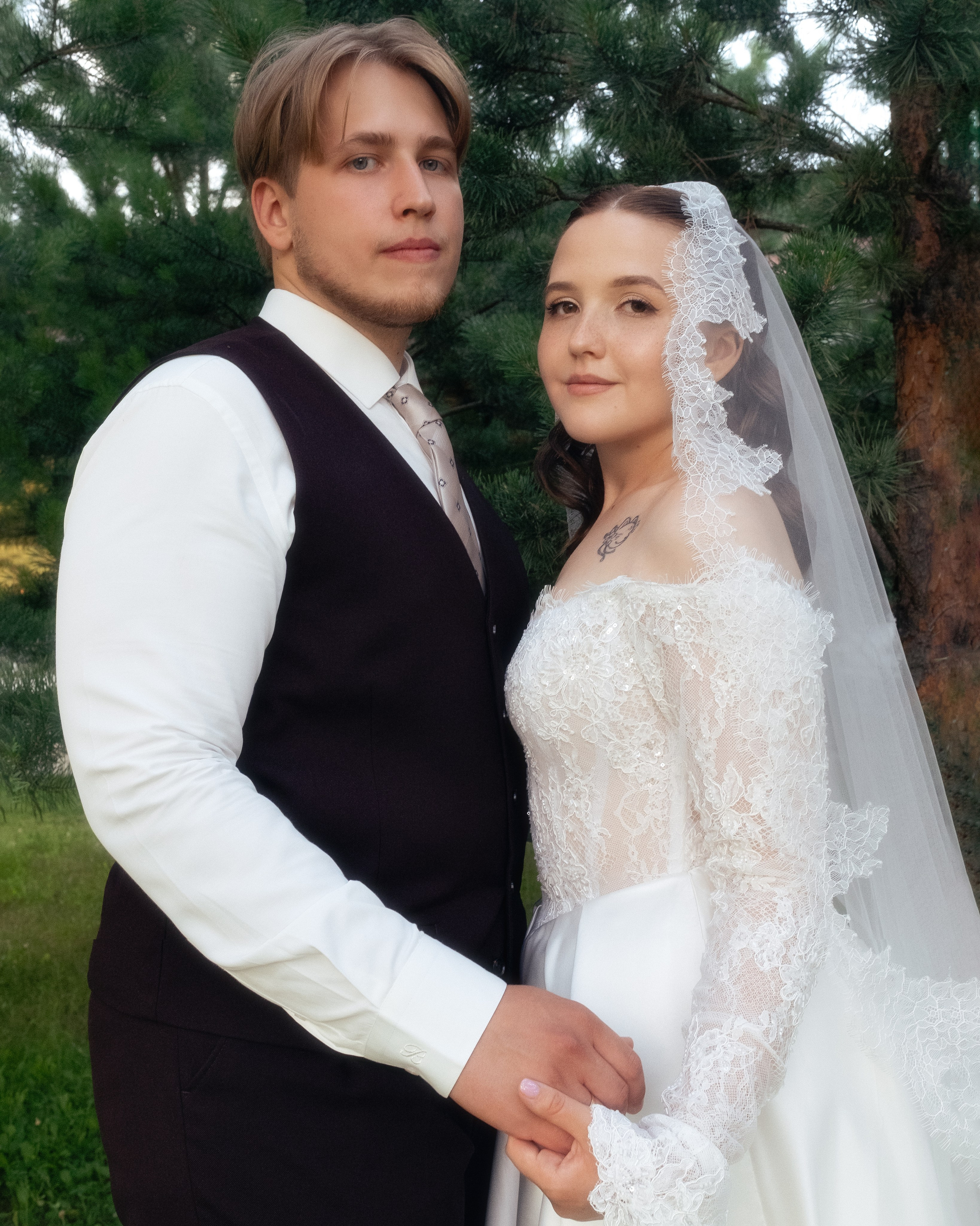 Михаил & Кристина. Креативный фотограф и ретушёр в Астане и Омске