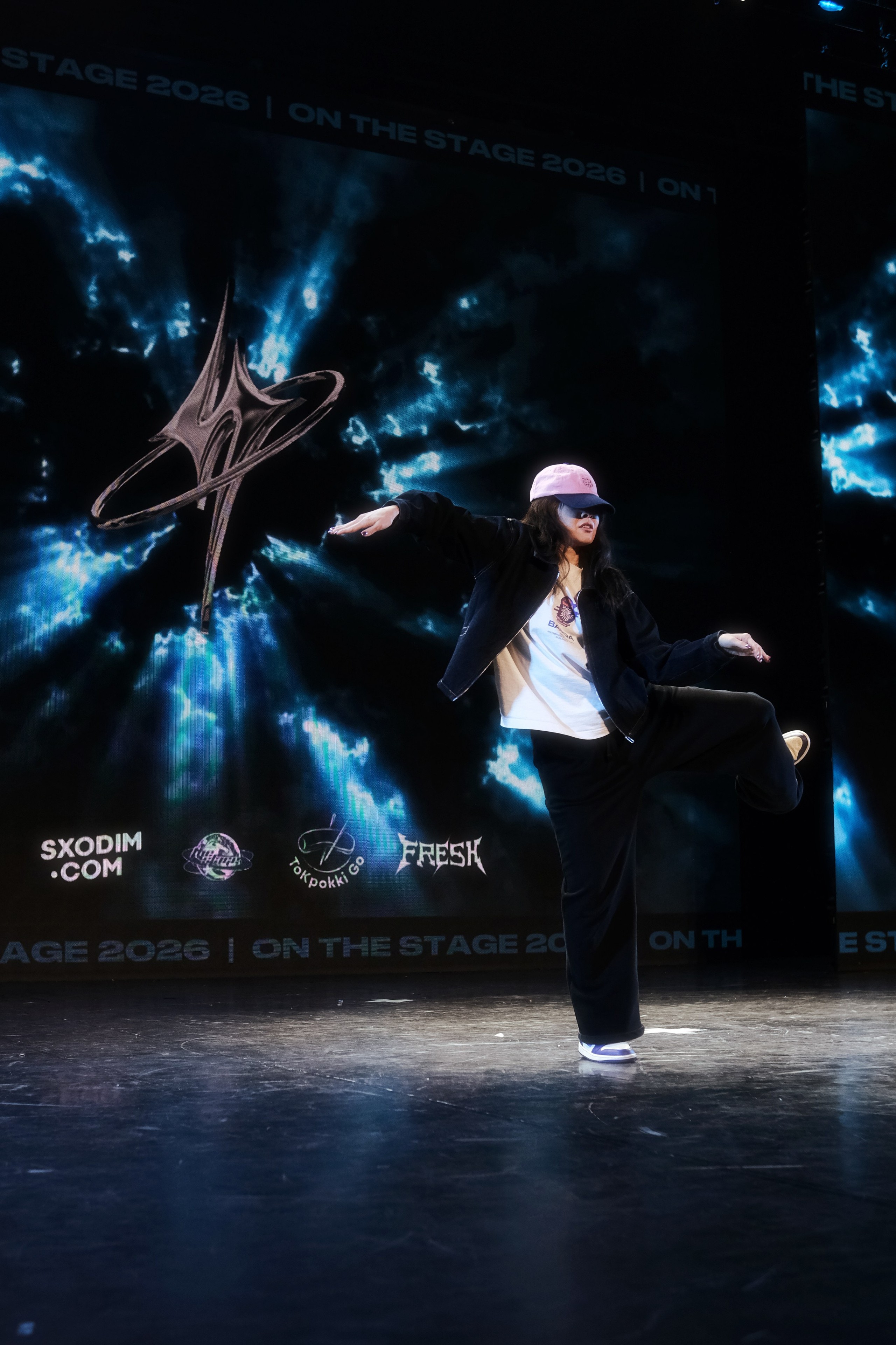 ON THE STAGE 03.10.2026. Креативный фотограф и ретушёр в Астане и Омске