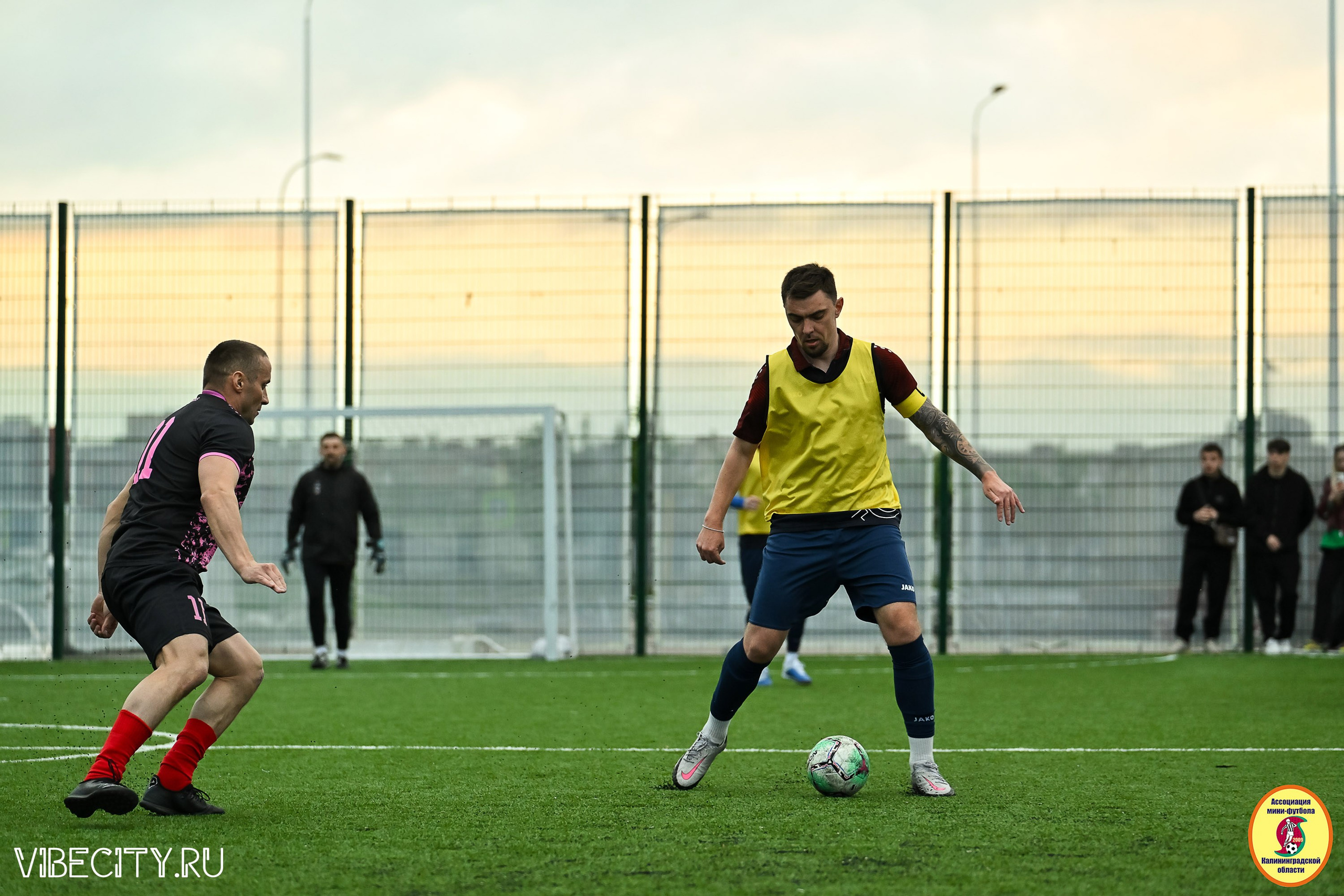 ИГРЫ МИНИ-ФУТБОЛЬНОЙ ЛИГИ. VIBECITY.RU Вайб Сити Ру Фоторепортажи Фотоотчеты Калининград