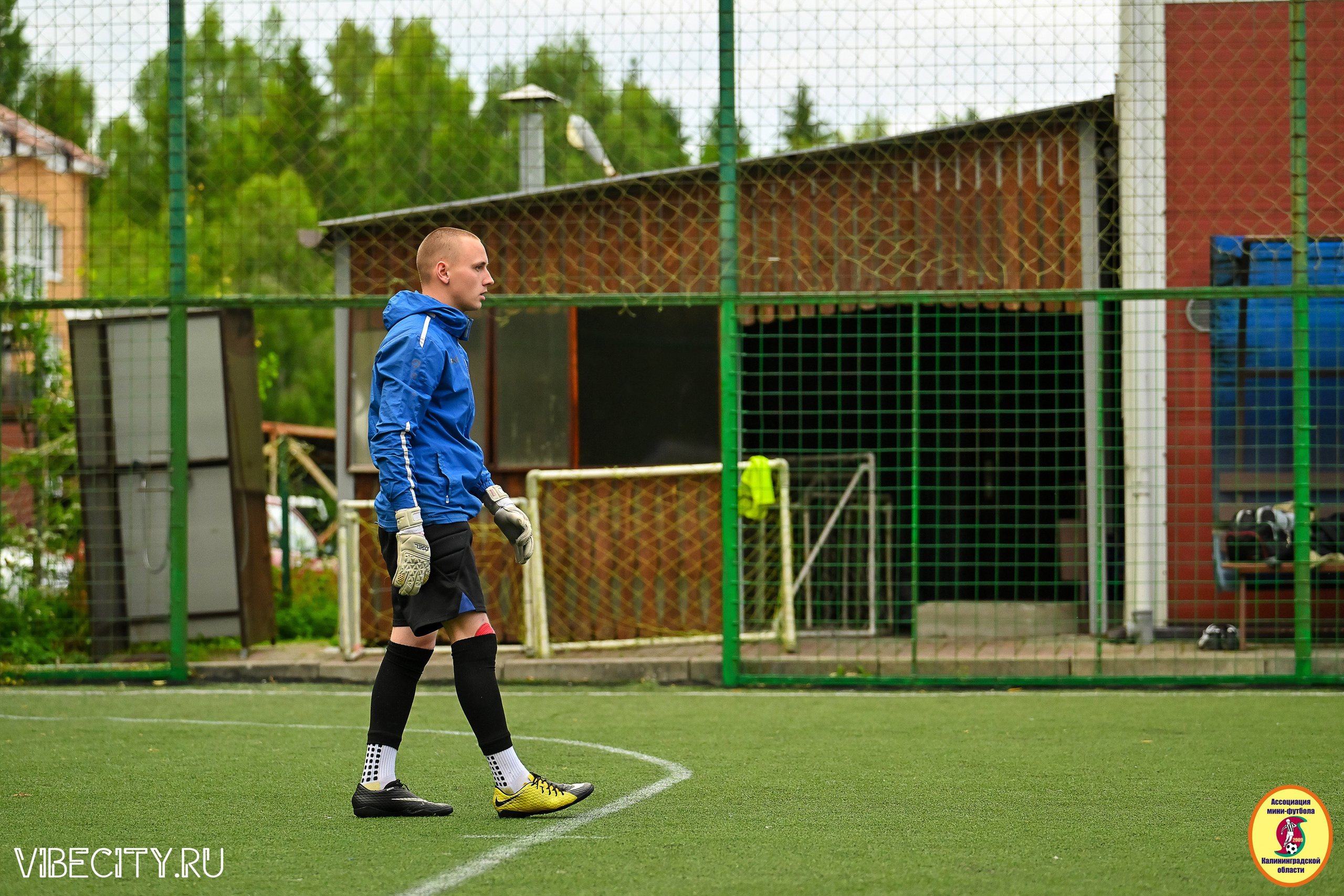 ИГРЫ МИНИ-ФУТБОЛЬНОЙ И КОРПОРАТИВНОЙ ЛИГИ. VIBECITY.RU Вайб Сити Ру Фоторепортажи Фотоотчеты Калининград