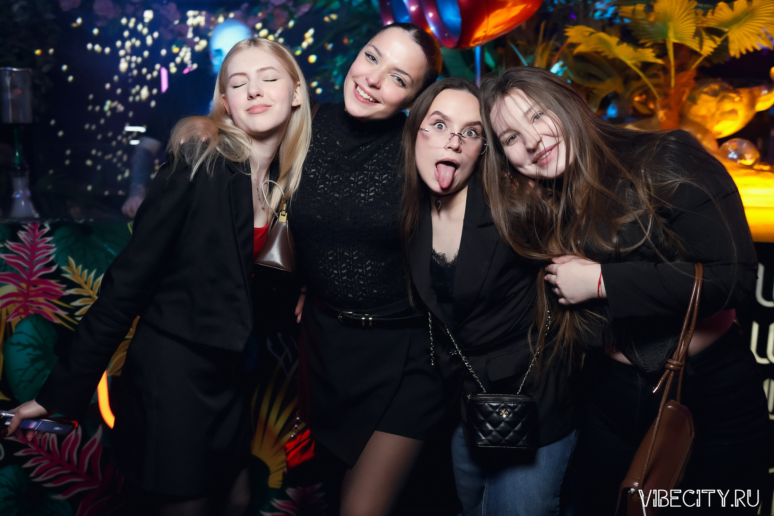 DOUBLE U. VIBECITY.RU Вайб Сити Ру Фоторепортажи Фотоотчеты Калининград