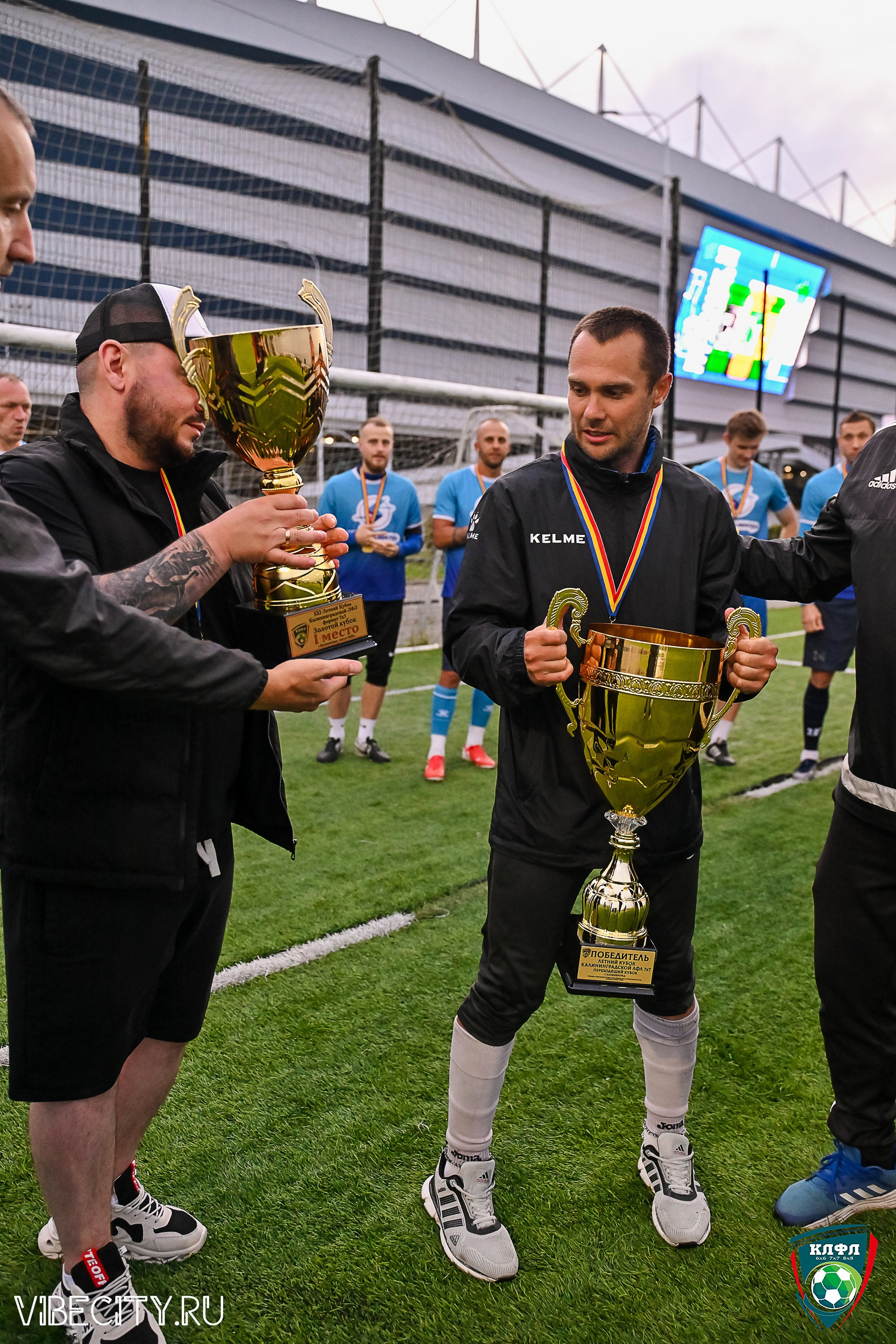 ФИНАЛЬНЫЕ МАТЧИ ПЛЕЙ-ОФФ XXl ЛЕТНЕГО КУБКА КАЛИНИНГРАДСКОЙ ЛФЛ. VIBECITY.RU Вайб Сити Ру Фоторепортажи Фотоотчеты Калининград