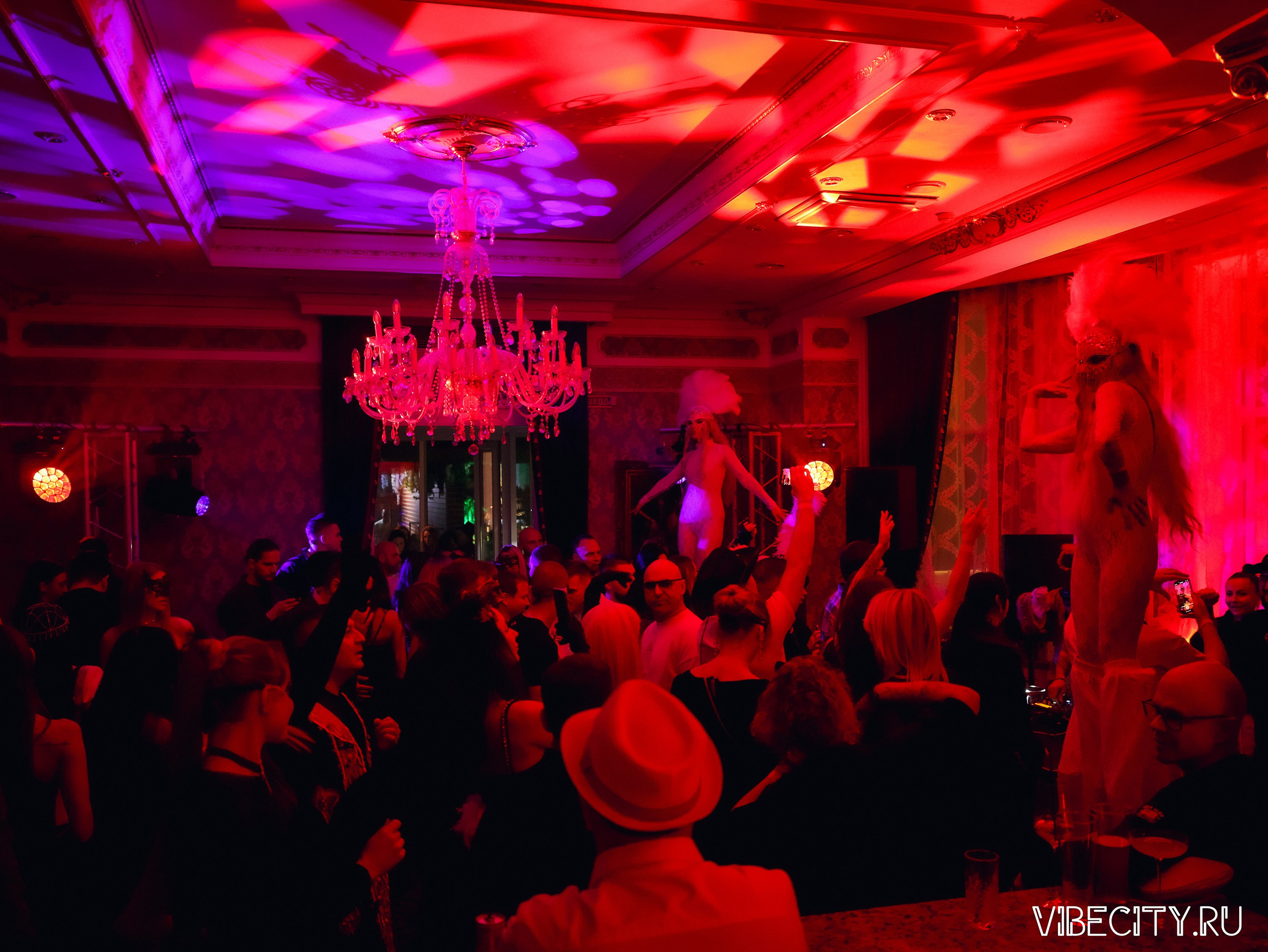 CULT MASQUERADE X GRAND PALACE. VIBECITY.RU Вайб Сити Ру Фоторепортажи Фотоотчеты Калининград