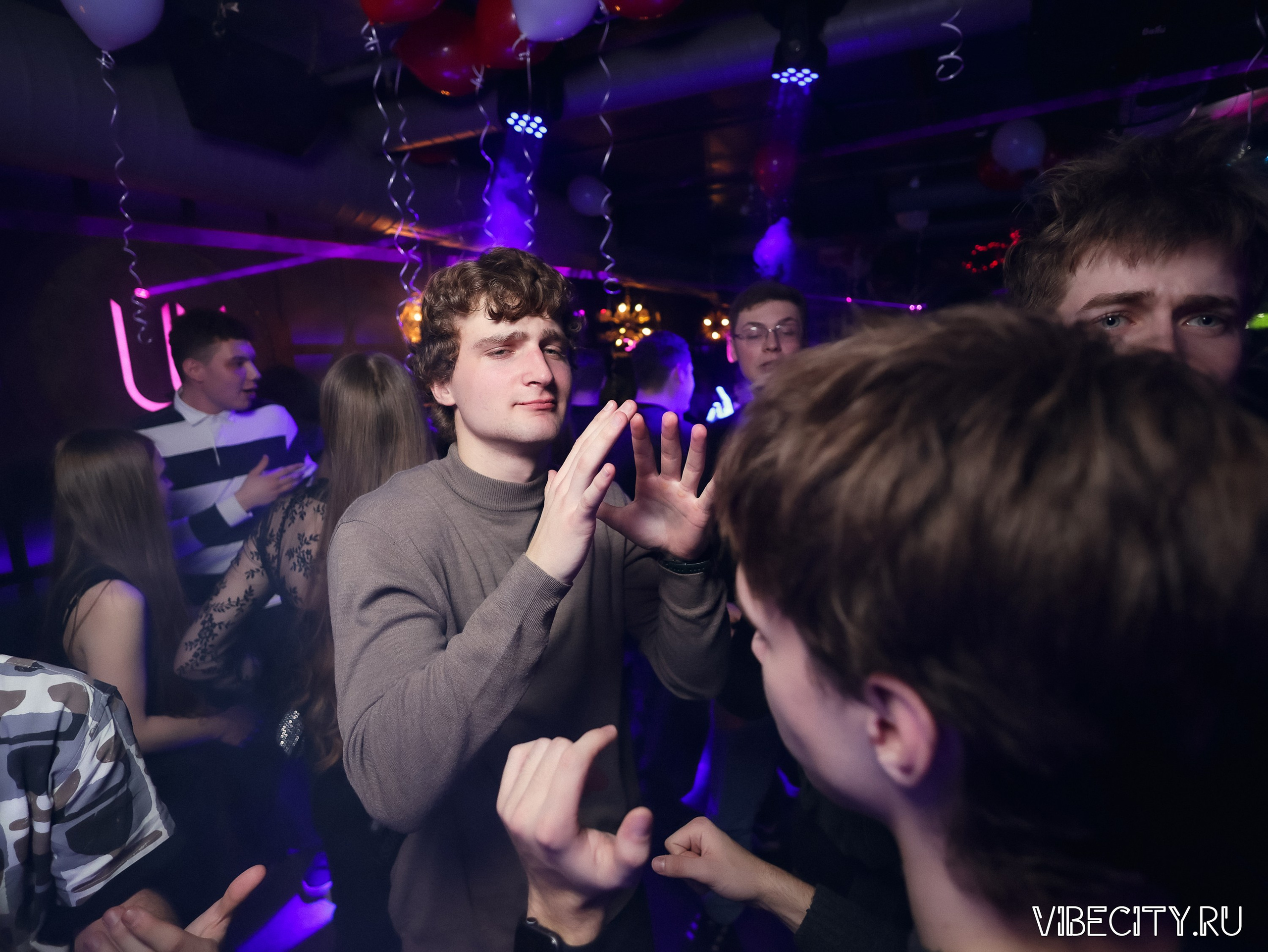 DOUBLE U. VIBECITY.RU Вайб Сити Ру Фоторепортажи Фотоотчеты Калининград