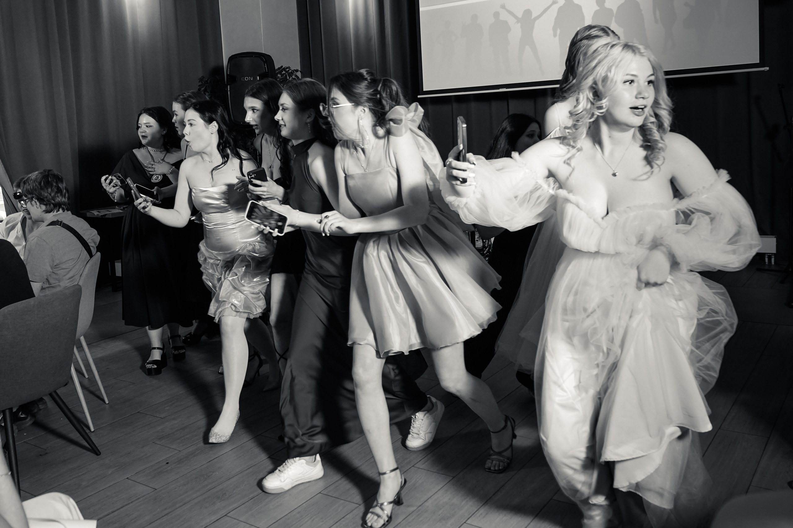 Выпускной вечер, гимназия № 40, 9 класс. Семейный и портретный фотограф в Екатеринбурге Анна Лобанова