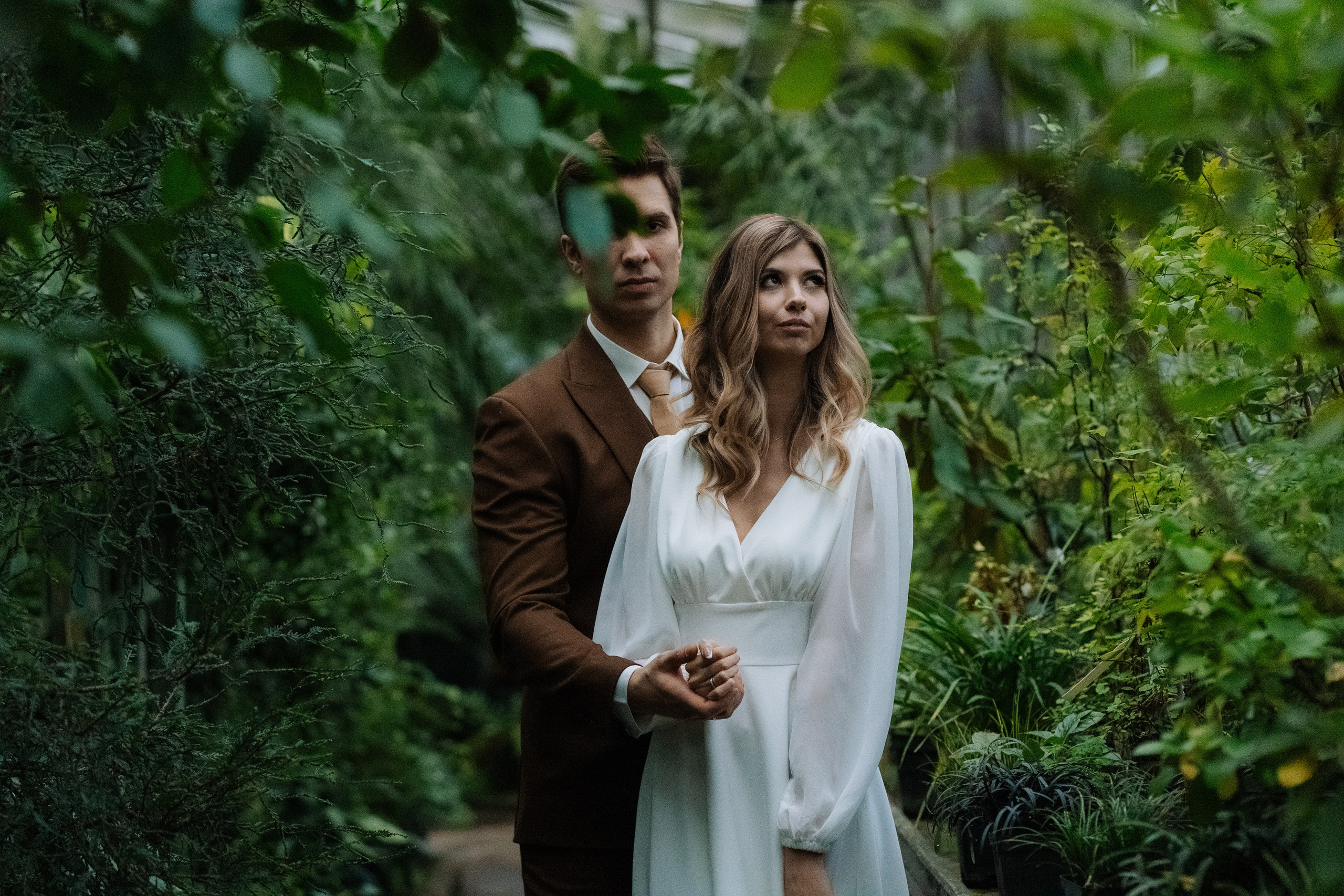 Свадебная фотосессия в оранжерее, Москва. Свадебный фотограф в Москве Анна Полушина