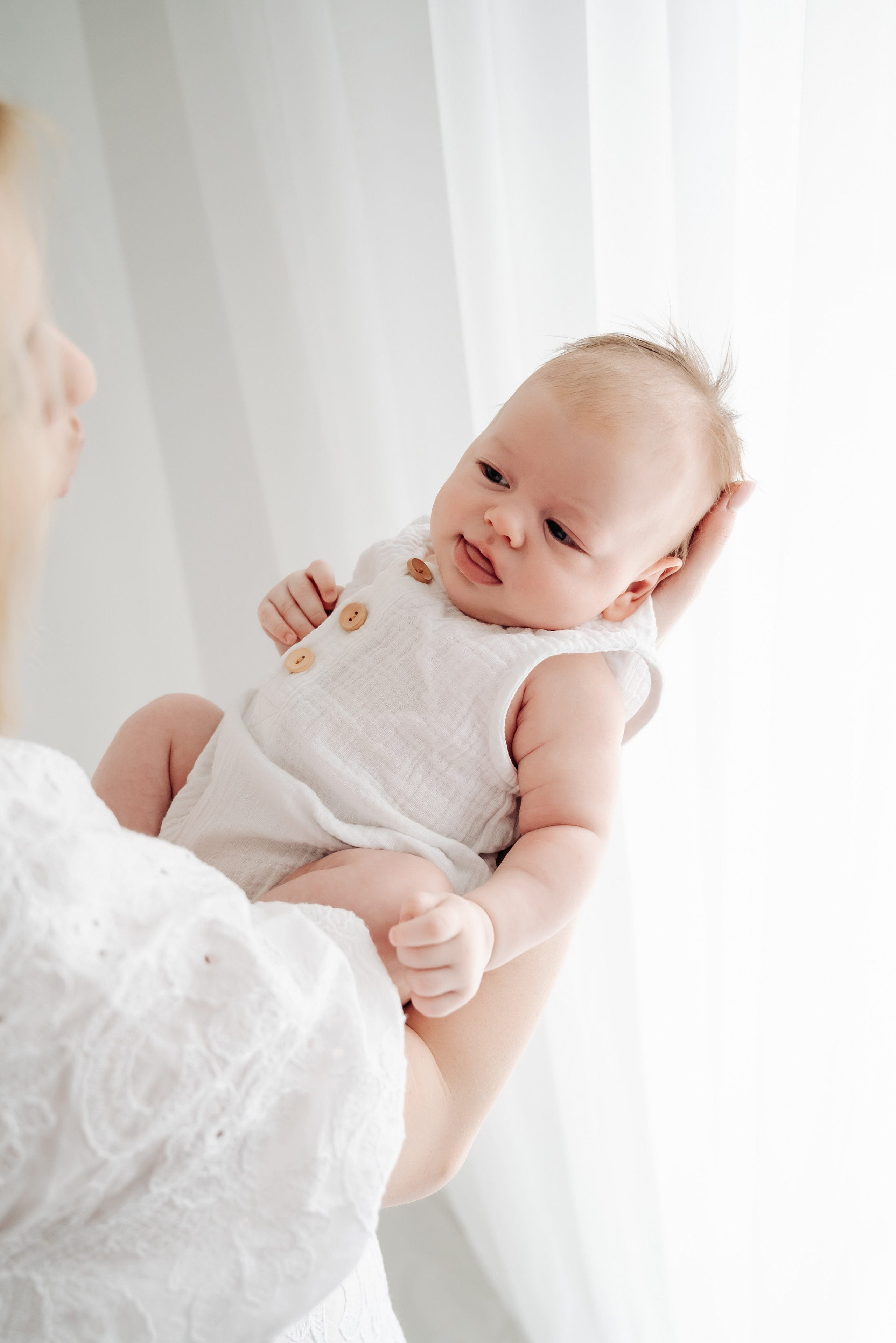 Newborn. Фотограф Татьяна Ульянова. Съёмка выписки из роддома, Таинства Крещения