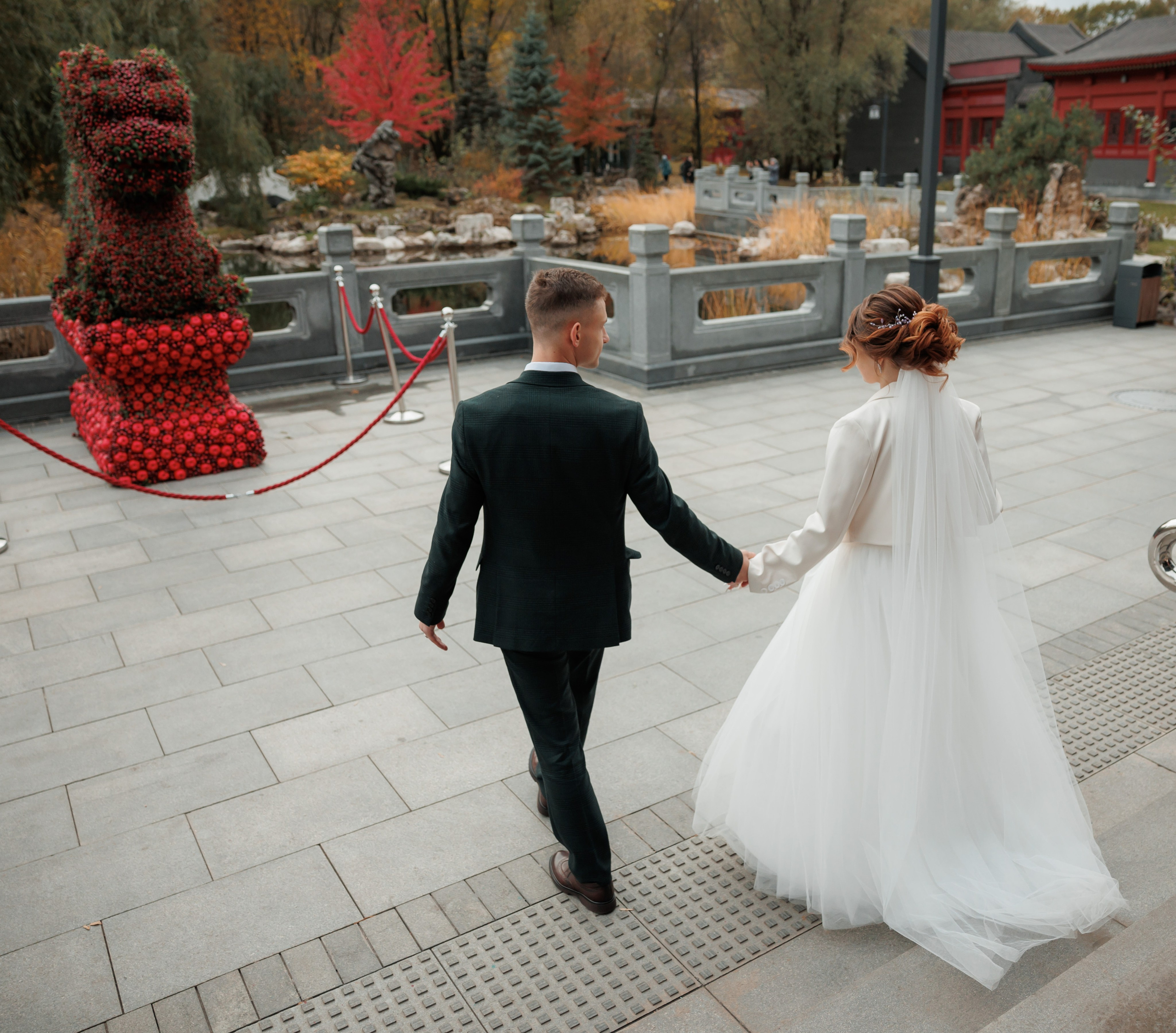 Константин и Дарья, ЗАГС ВДНХ, отель Soluxe, ресторан «Антик». Свадебный и репортажный фотограф (Москва, Королев и другие)