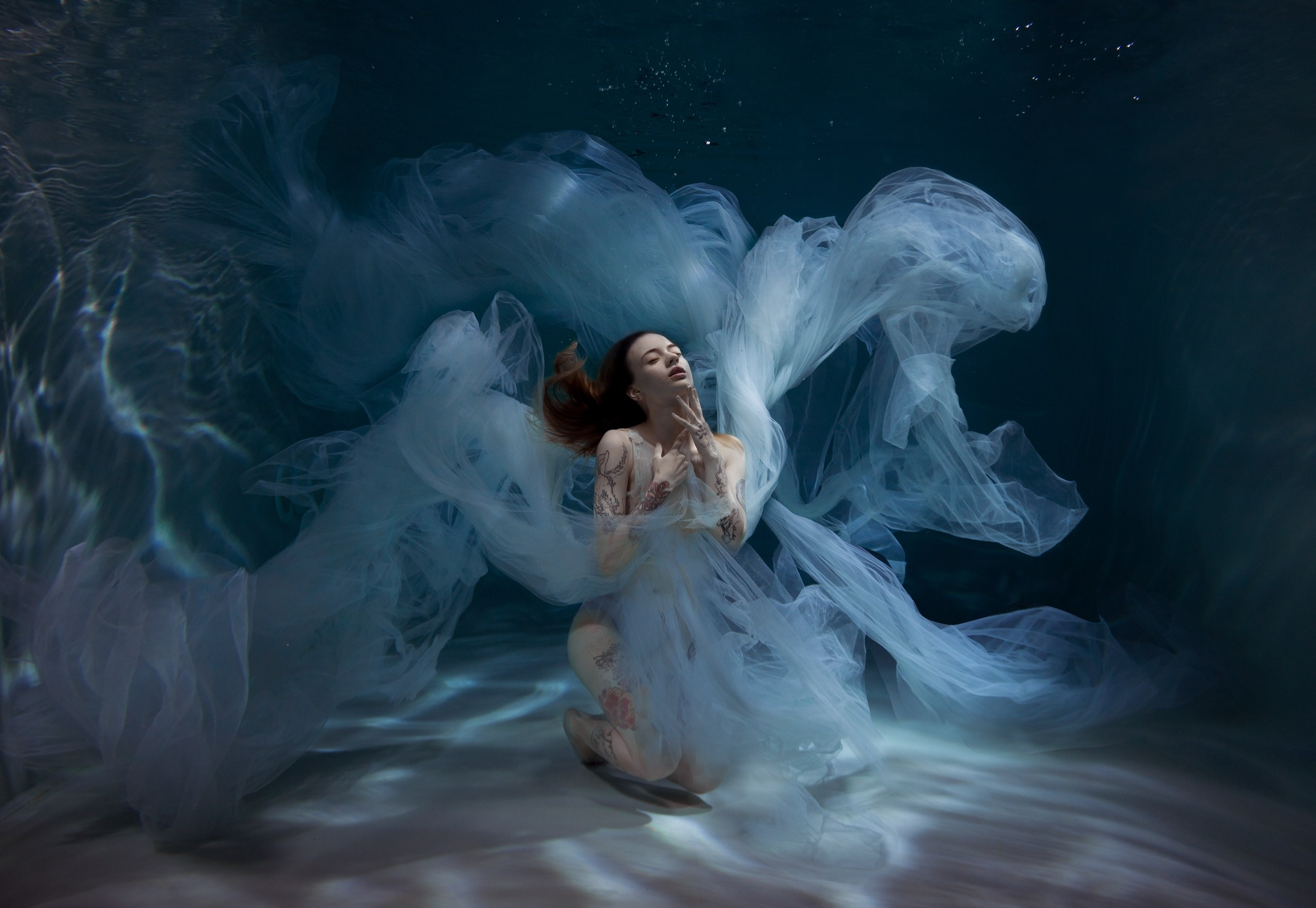 Underwater. Fashion Фотограф в СПб Yana Kochkina