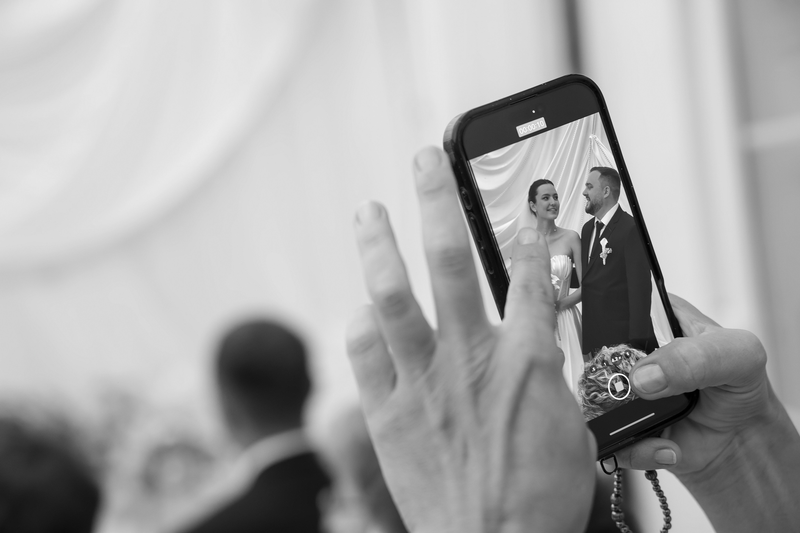 Ты рядом со мной, и это — самый чистый кайф! ♥. Свадебный фотограф Калининград