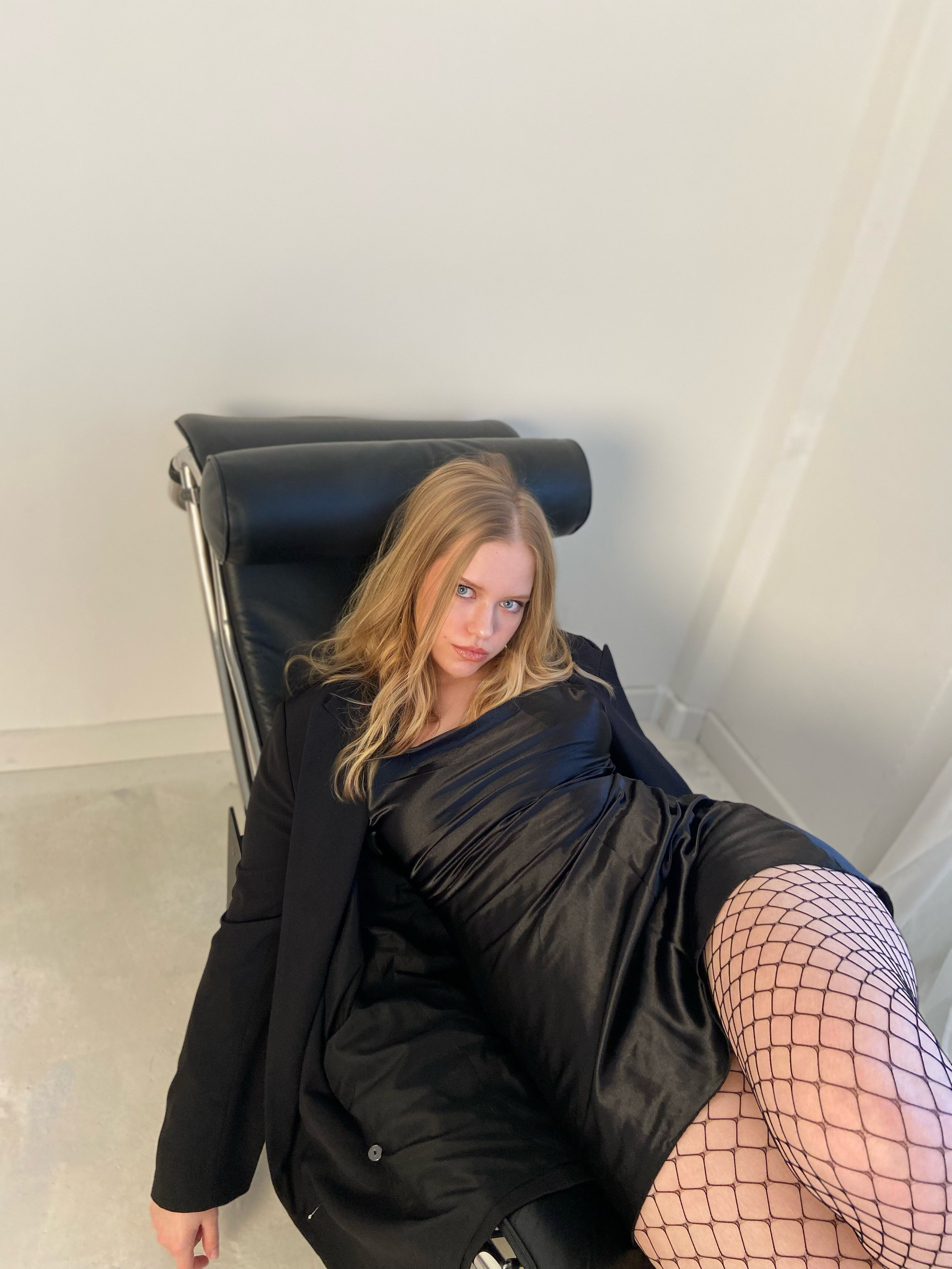 Любовь, 48-50 р-р, 173 рост. KED Production — продакшн из СПб. Создаём фото, видео и контент, который помогает брендам и селлерам продавать больше