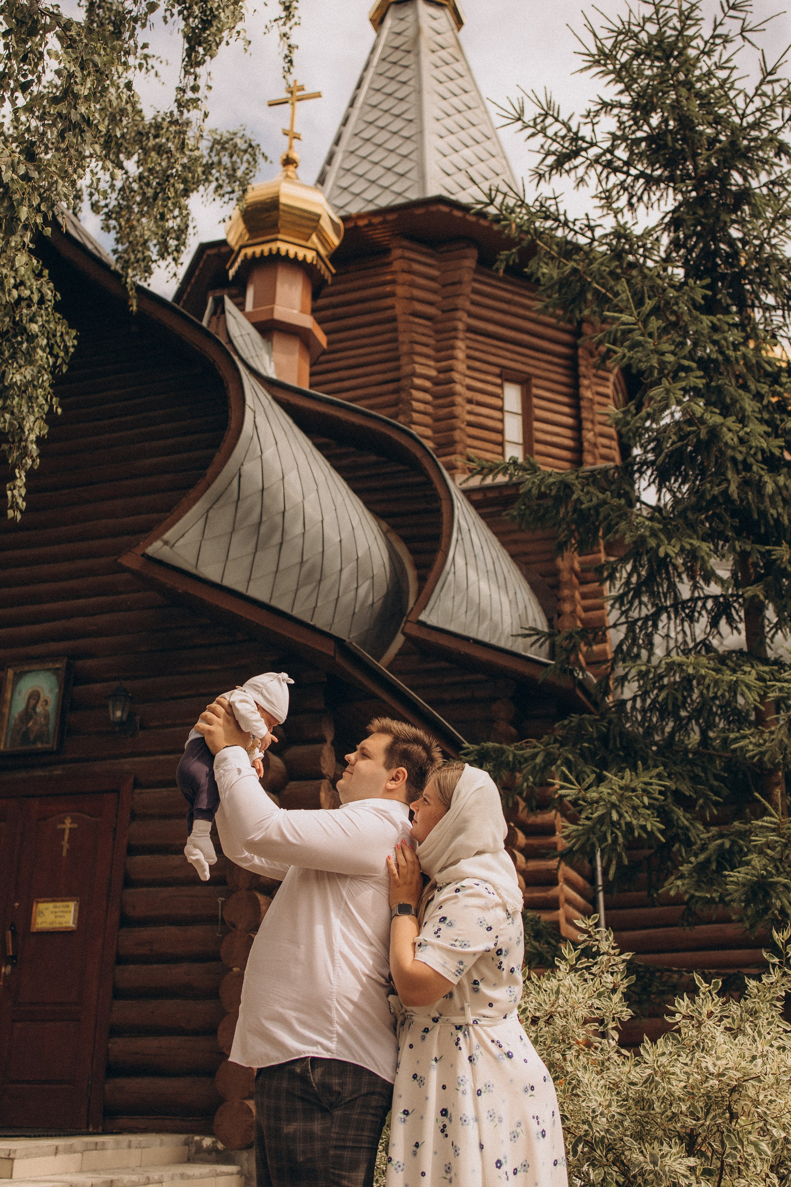 Крещение Леона. Семейный фотограф в Москве Аникина Наталья