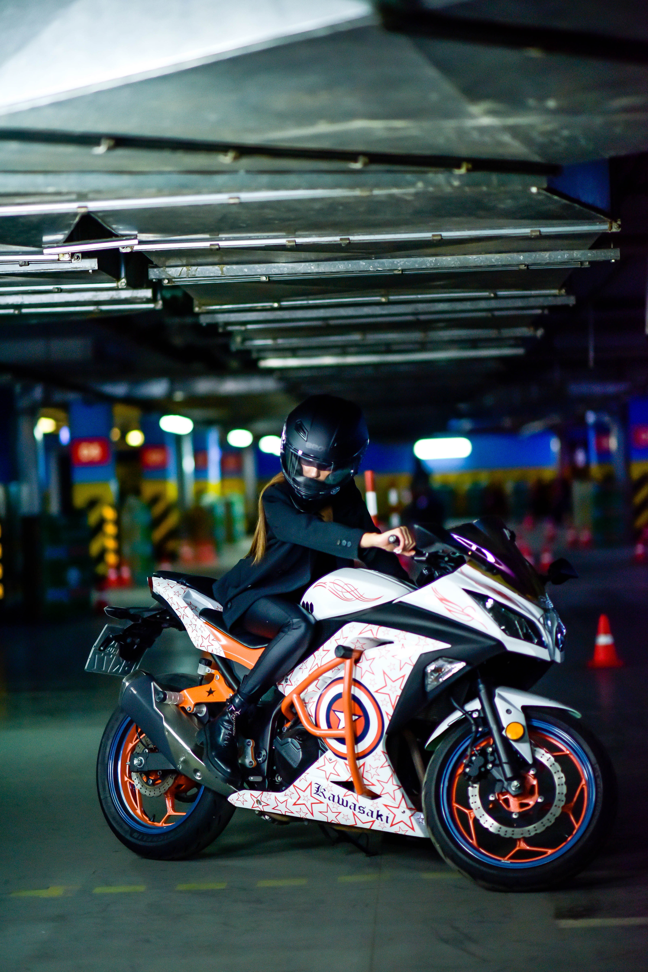 МОТОФОТОСЪЕМКА ДЛЯ БРЕНДА. Фотограф для бизнесконтента, репортажей и семейного альбома в Москве