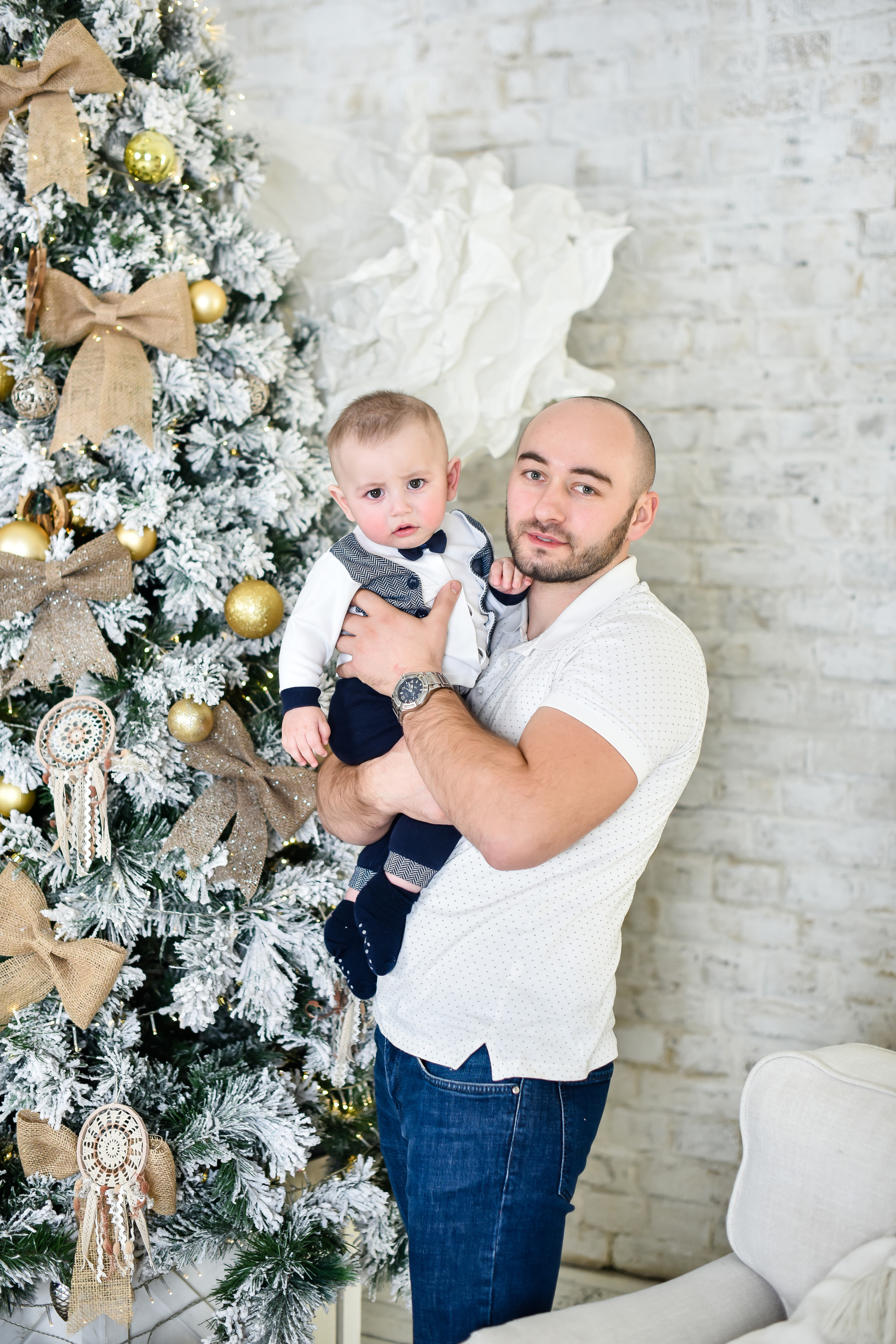 СЕМЕЙНАЯ НОВОГОДНЯЯ. БЭЛЛА. Фотограф для бизнесконтента, репортажей и семейного альбома в Москве