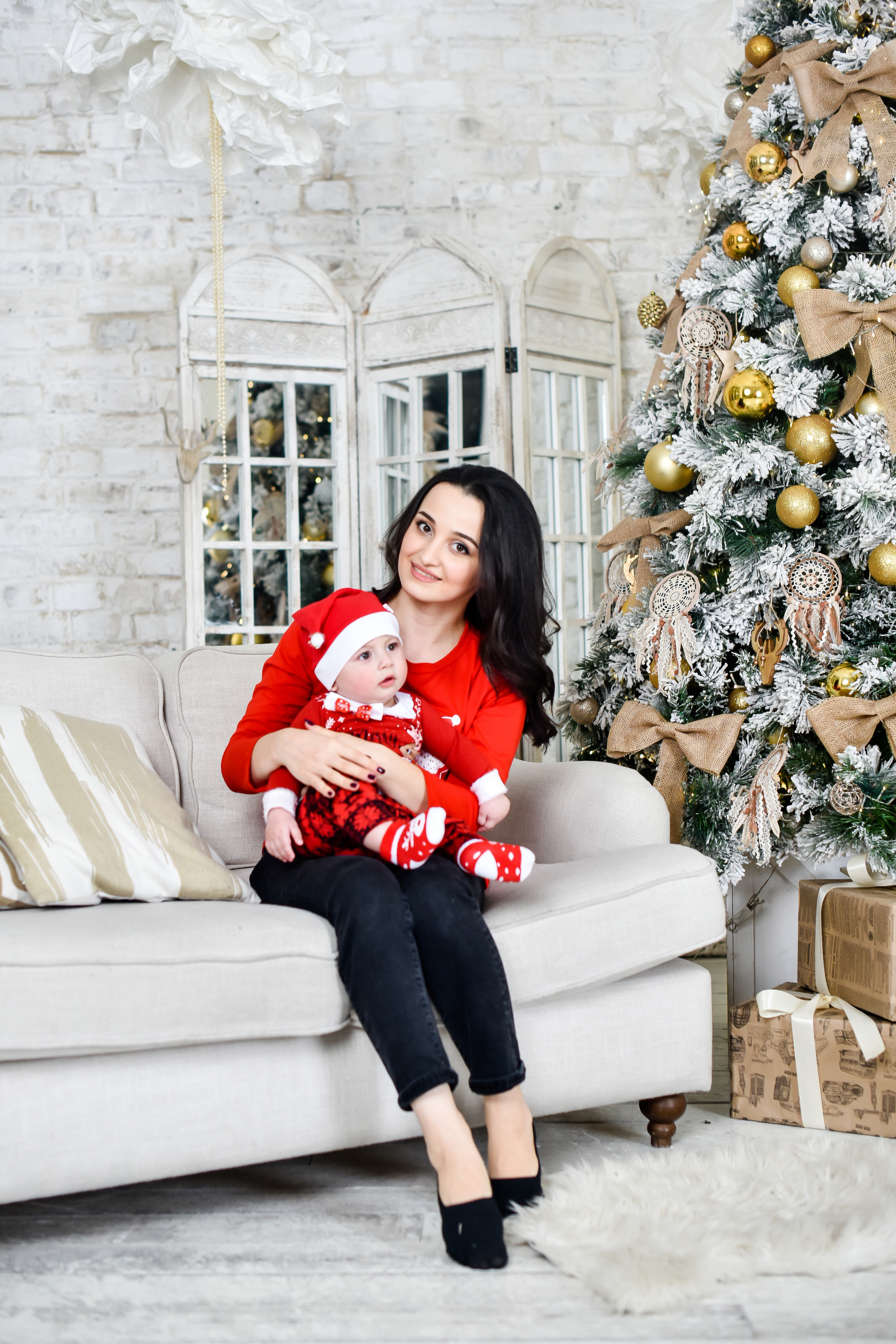 СЕМЕЙНАЯ НОВОГОДНЯЯ. БЭЛЛА. Фотограф для бизнесконтента, репортажей и семейного альбома в Москве