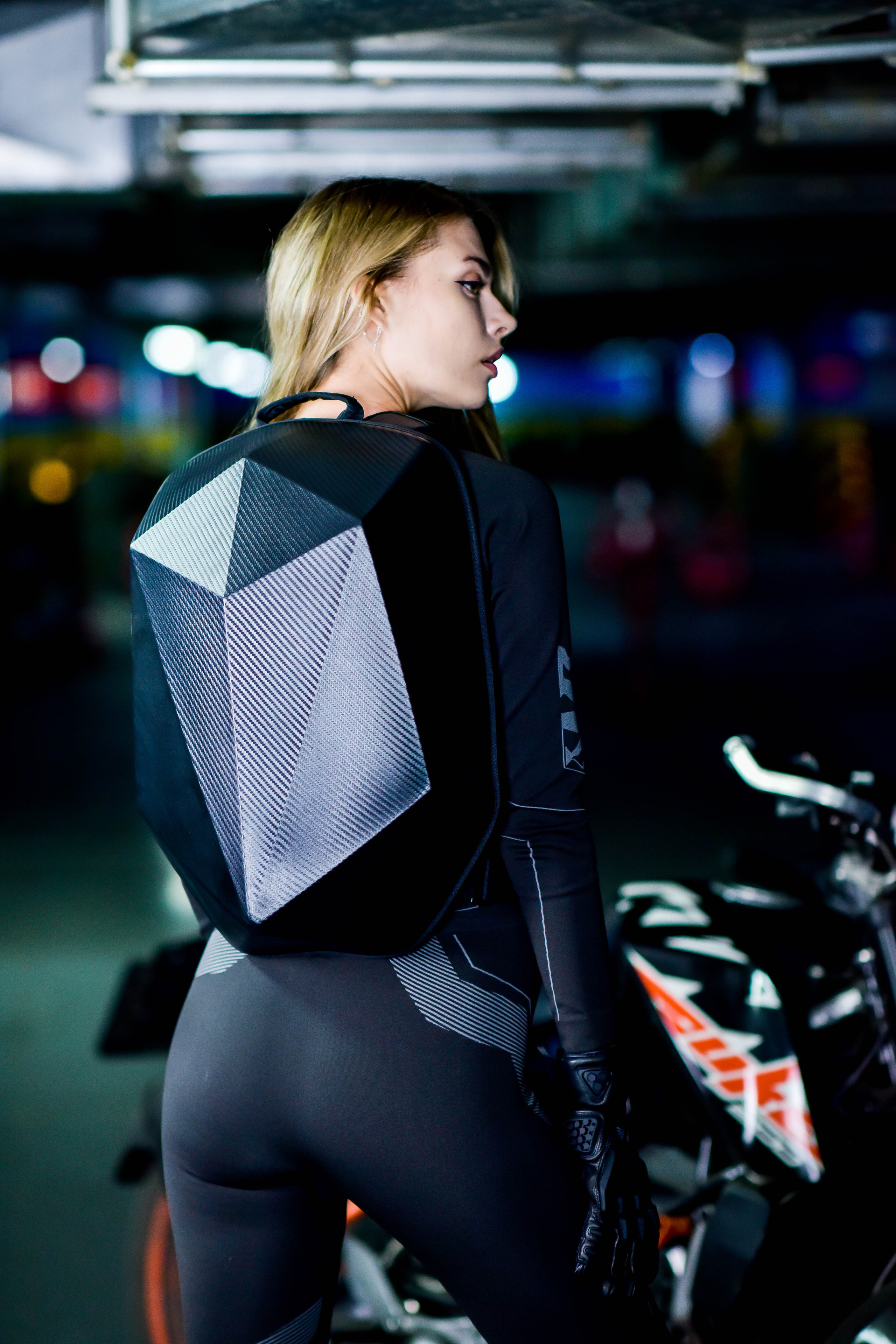 МОТОФОТОСЪЕМКА ДЛЯ БРЕНДА. Фотограф для бизнесконтента, репортажей и семейного альбома в Москве