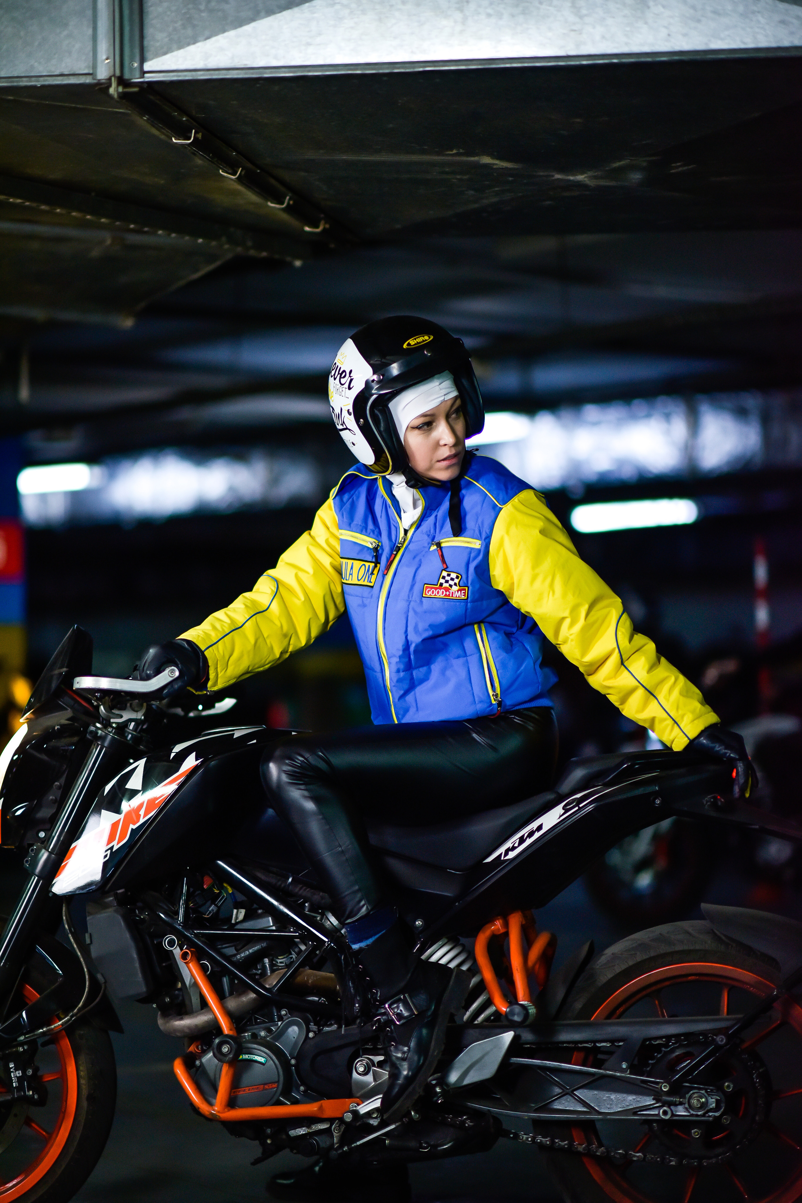 Фотомото. Фотограф для бизнесконтента, репортажей и семейного альбома в Москве