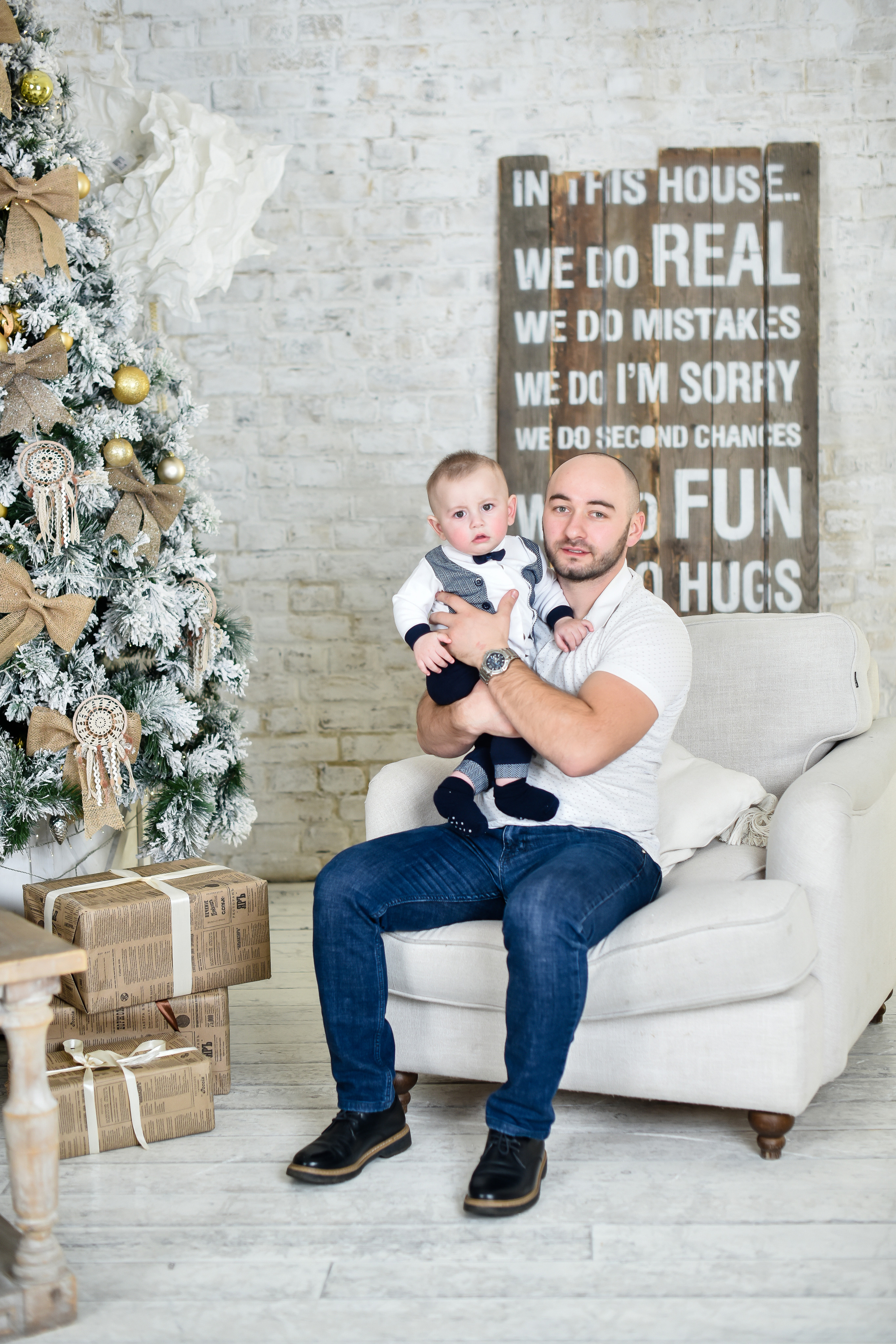 СЕМЕЙНАЯ НОВОГОДНЯЯ. БЭЛЛА. Фотограф для бизнесконтента, репортажей и семейного альбома в Москве