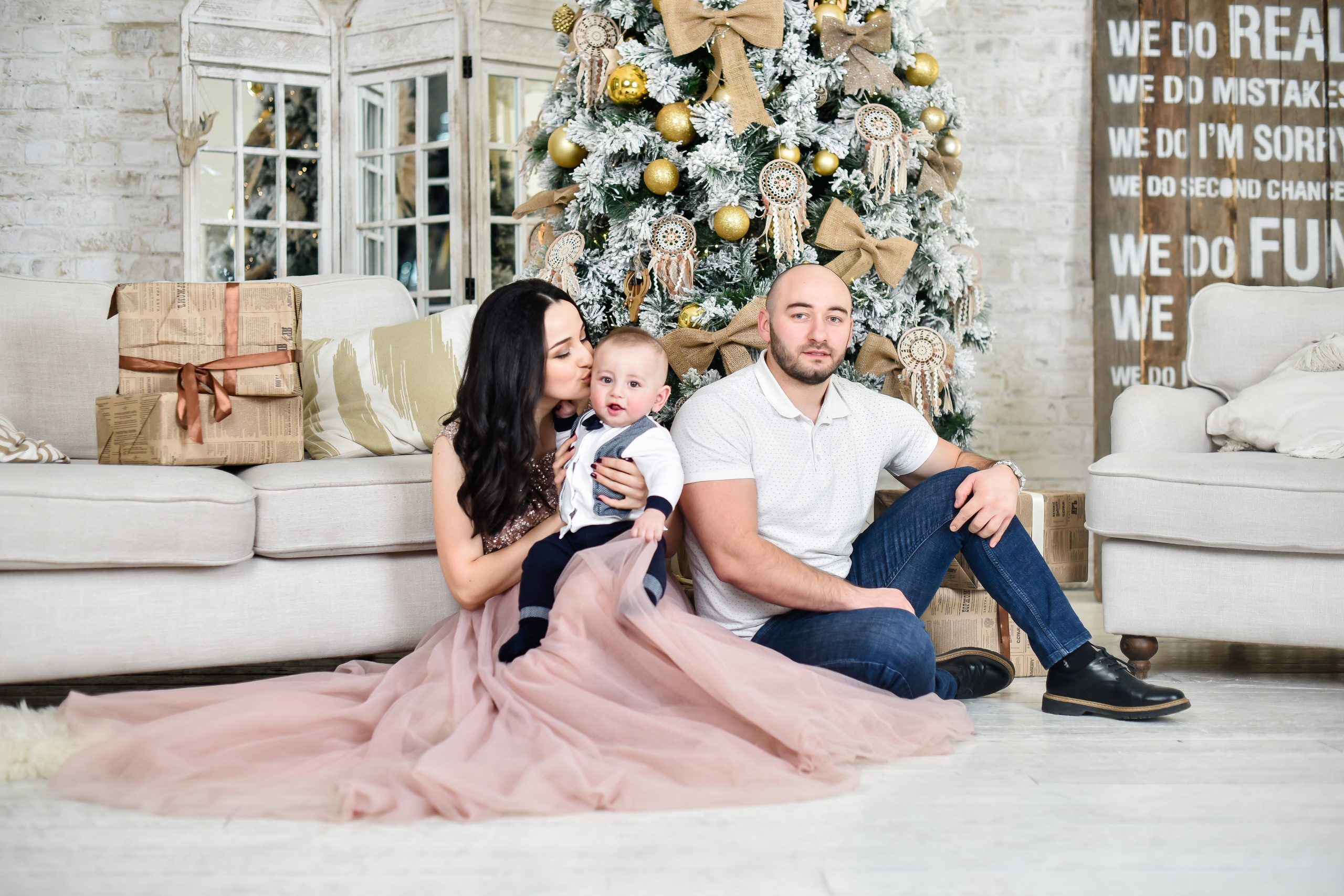 СЕМЕЙНАЯ НОВОГОДНЯЯ. БЭЛЛА. Фотограф для бизнесконтента, репортажей и семейного альбома в Москве