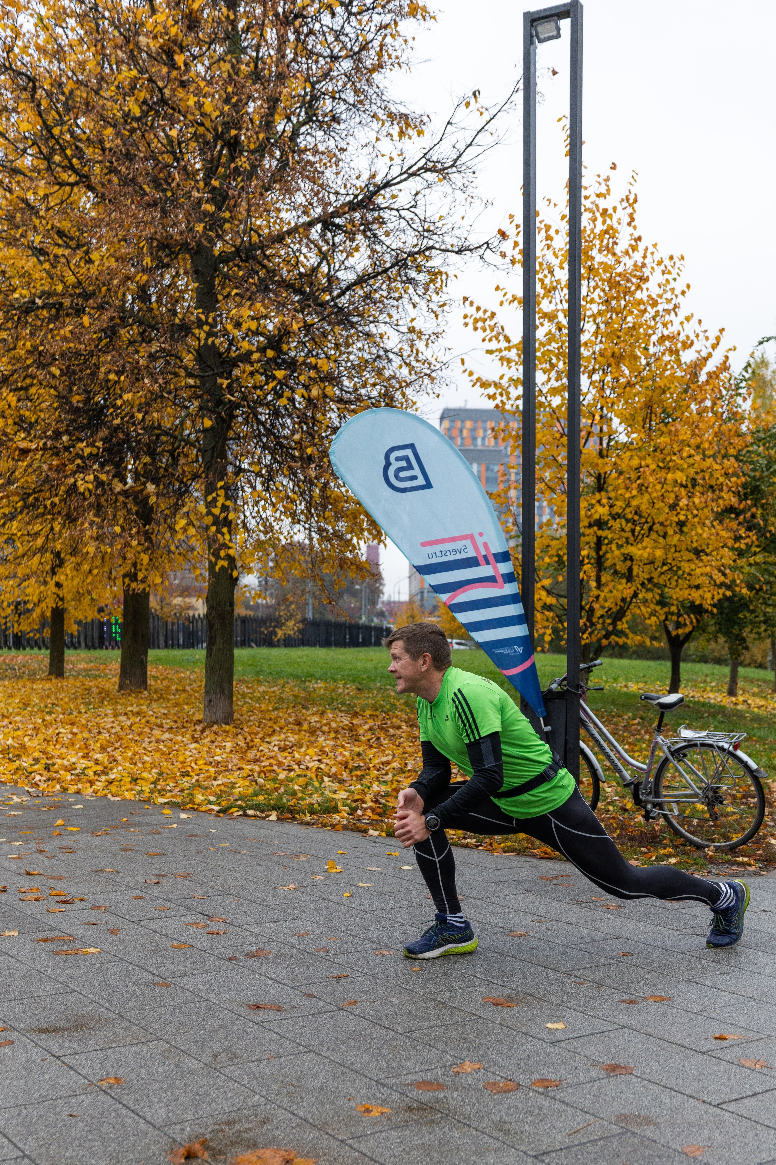 5 вёрст в Митино, 11.10.25. Фотограф Сергей Ловкий