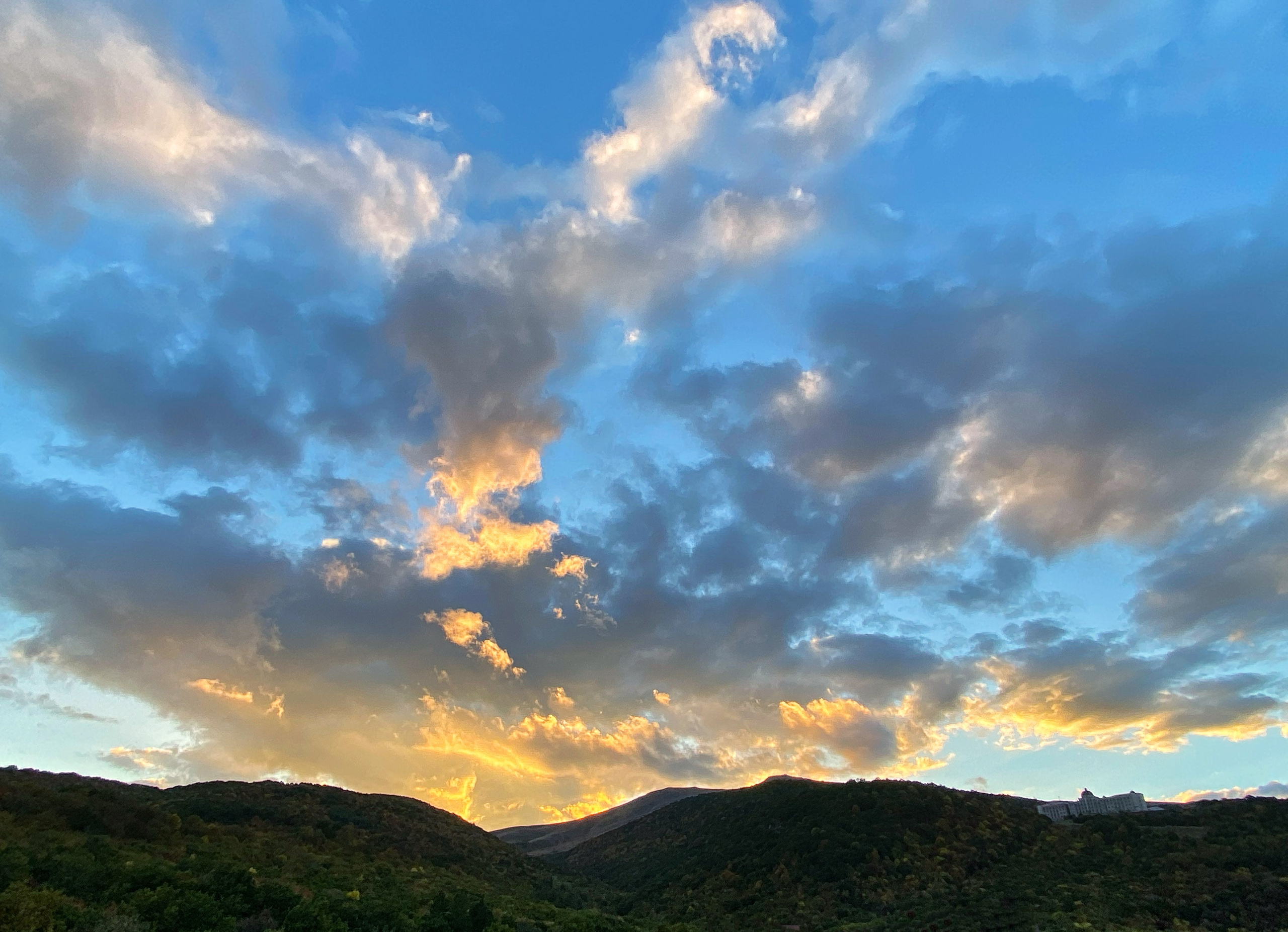 Landscapes. Oleg Kozachok — Photographer with Protanopia | Portraits, Texture & Light